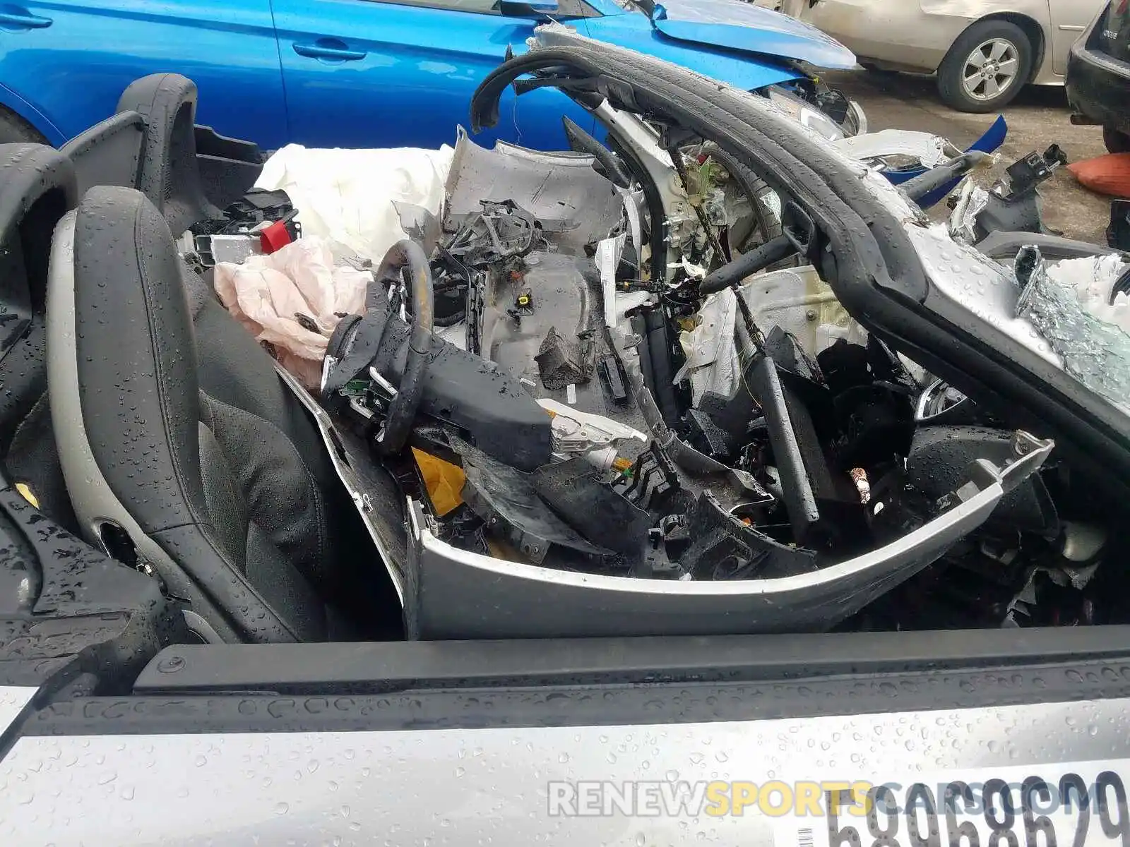 5 Photograph of a damaged car WP0CB2A80KS228174 PORSCHE BOXSTER 2019