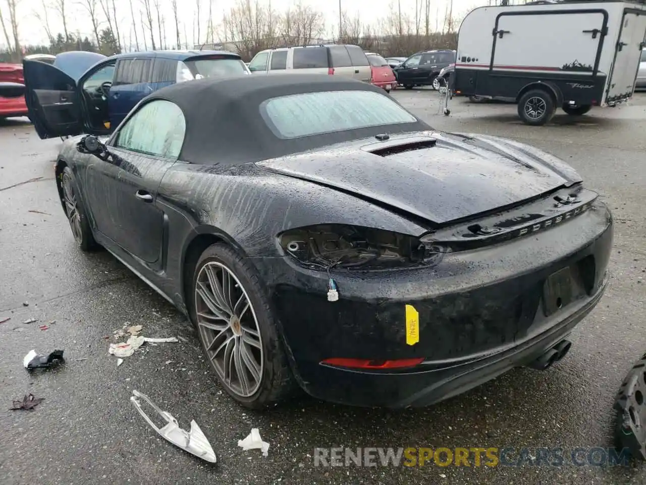 3 Photograph of a damaged car WP0CA2A87LS210209 PORSCHE BOXSTER 2020