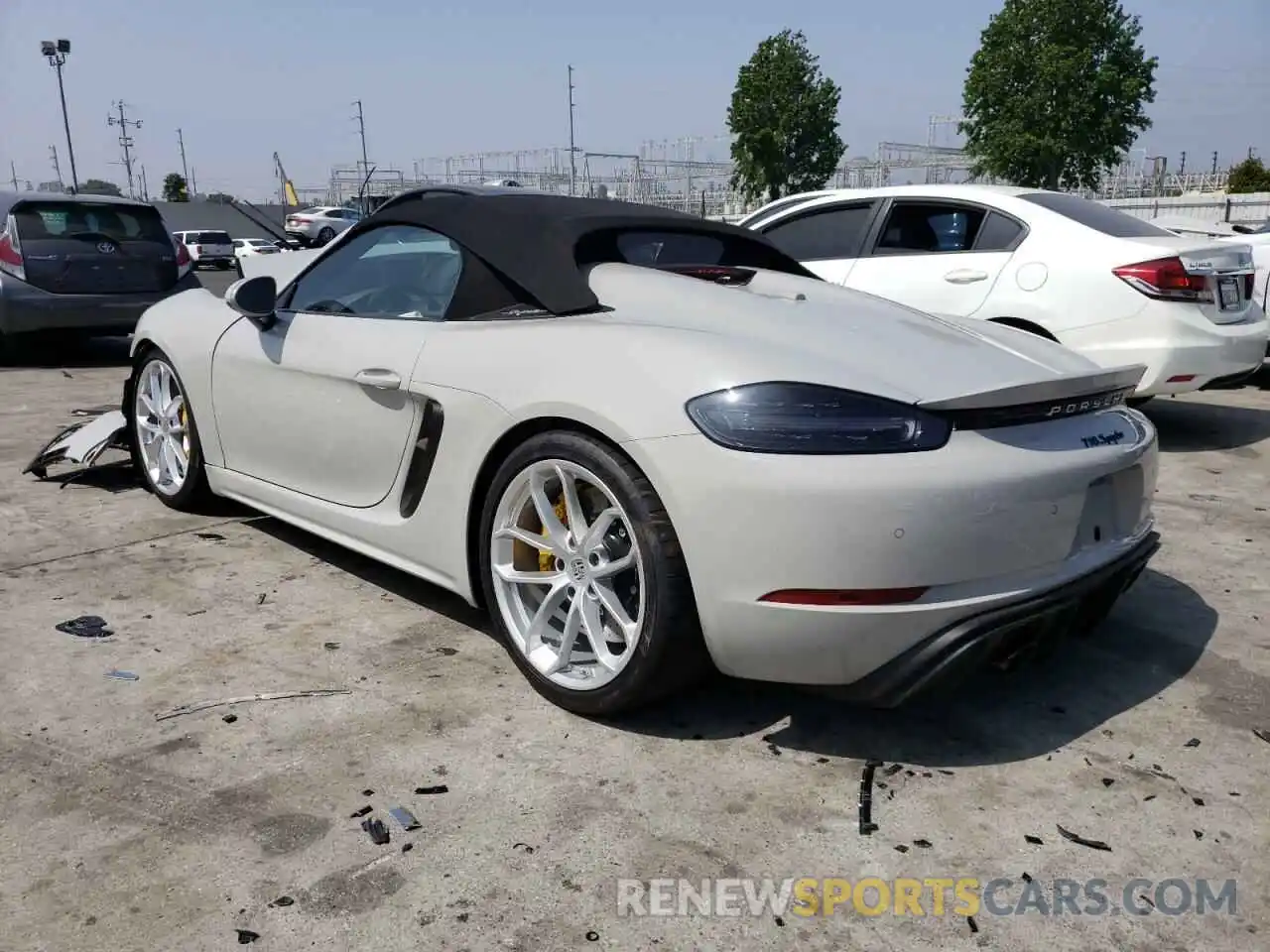 3 Фотография поврежденного автомобиля WP0CC2A86LS240568 PORSCHE BOXSTER 2020