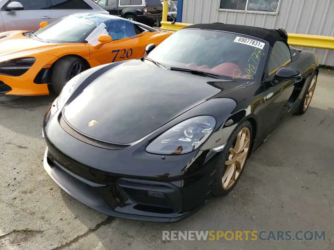 2 Фотография поврежденного автомобиля WP0CC2A81MS240799 PORSCHE BOXSTER 2021