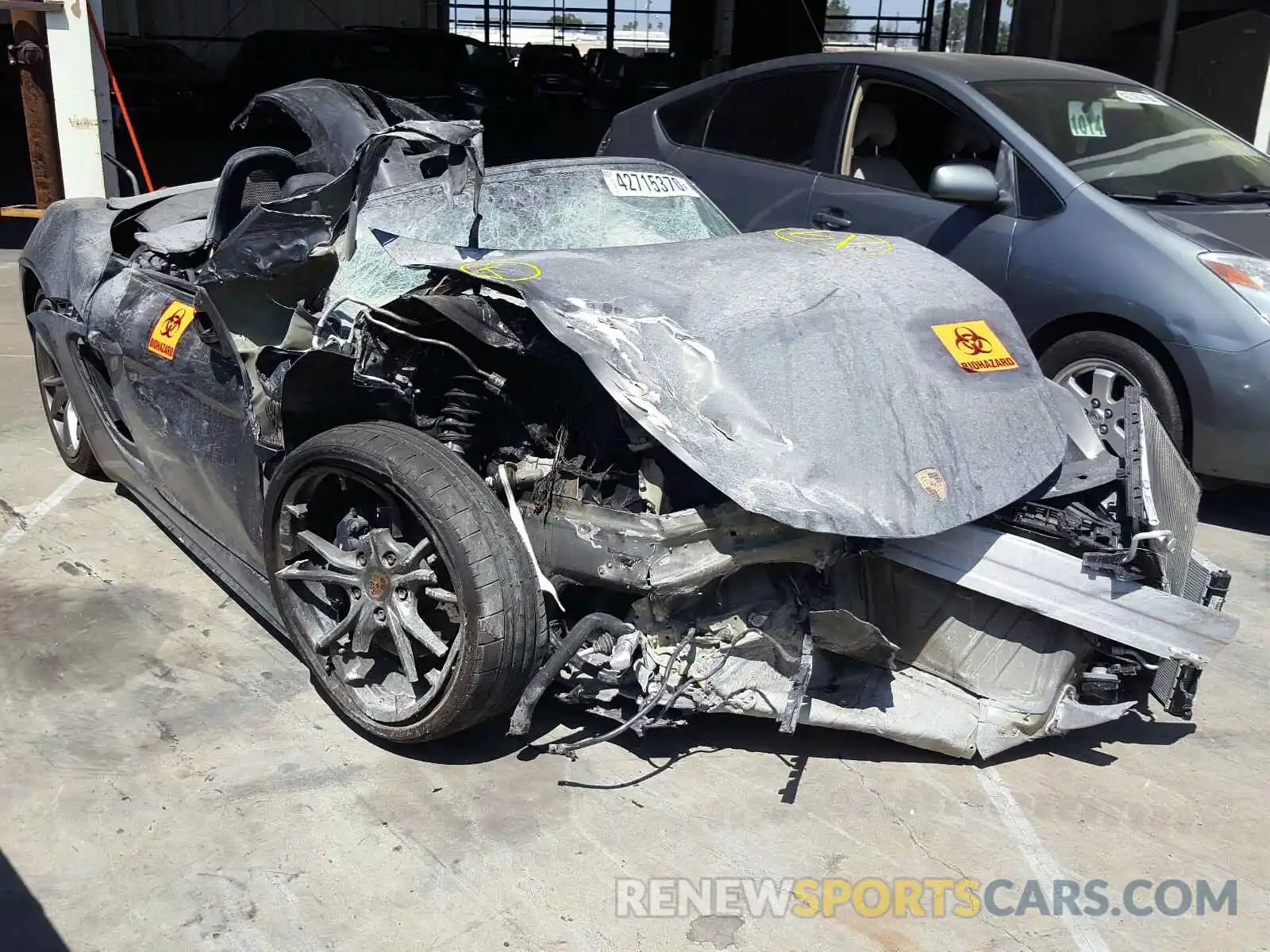 1 Photograph of a damaged car WP0CA2A85KS210448 PORSCHE BOXSTER BA 2019