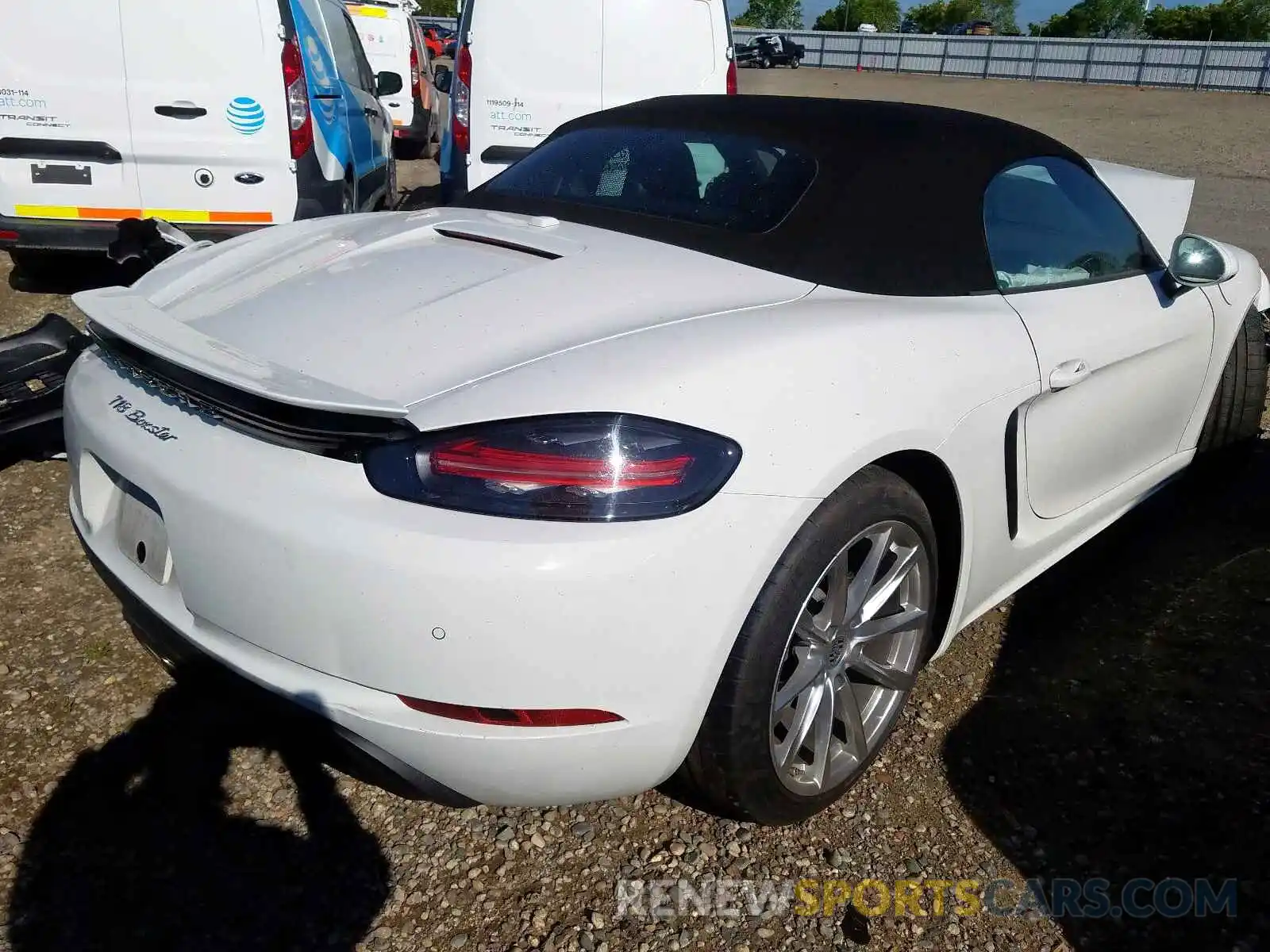 4 Photograph of a damaged car WP0CA2A8XKS210297 PORSCHE BOXSTER BA 2019