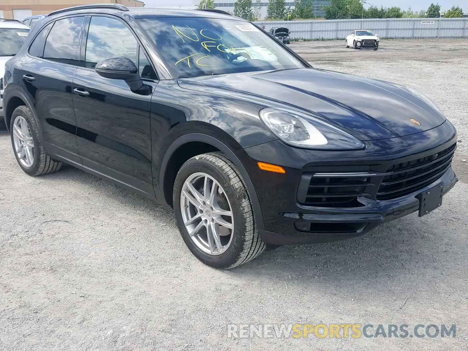 1 Photograph of a damaged car WP1AA2AY0KDA11348 PORSCHE CAYENNE 2019