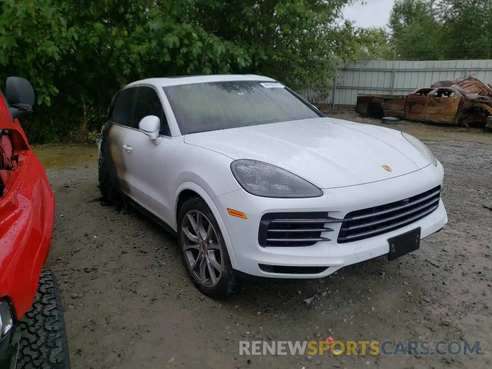 1 Photograph of a damaged car WP1AA2AY0KDA13004 PORSCHE CAYENNE 2019