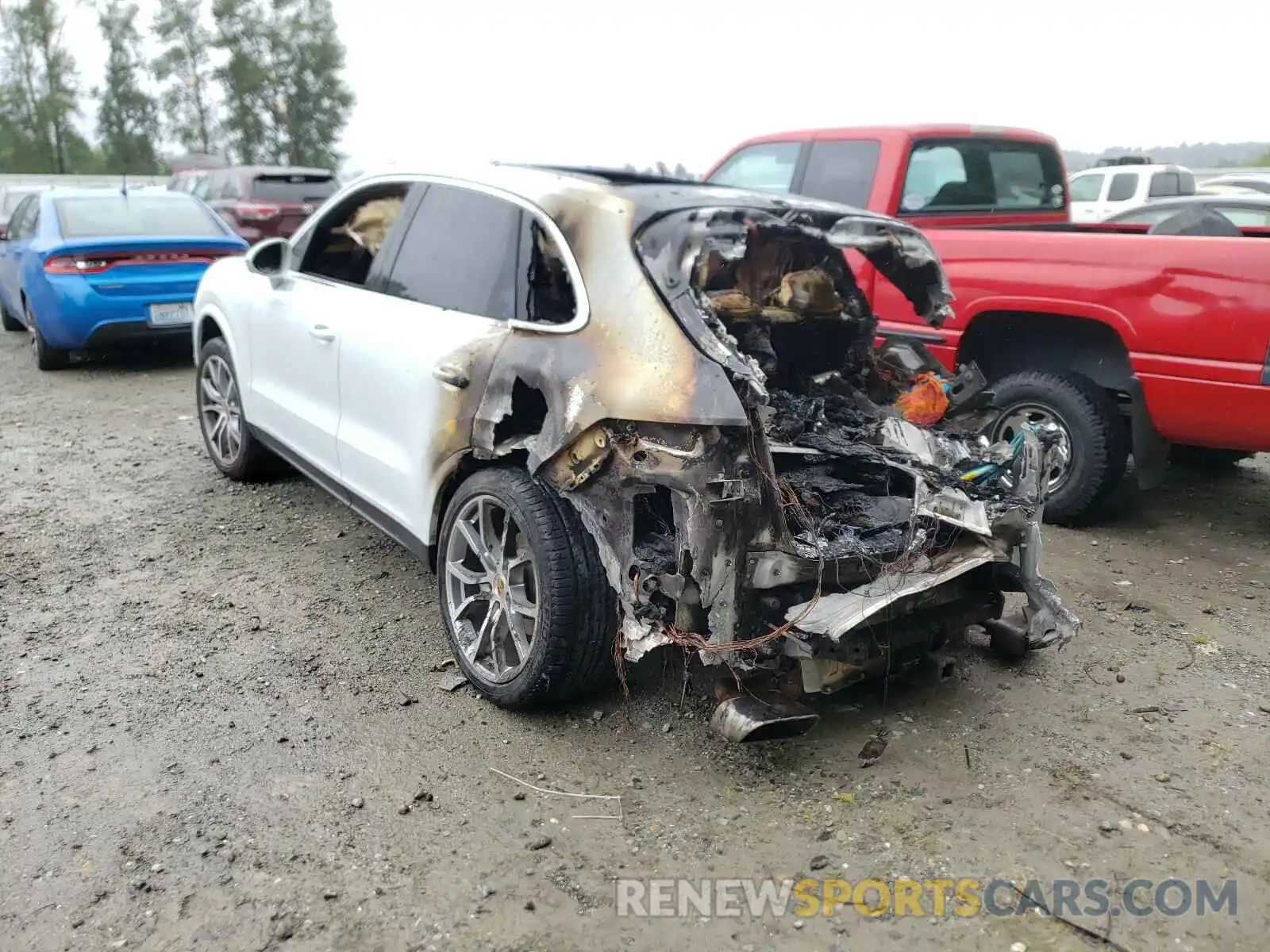 3 Photograph of a damaged car WP1AA2AY0KDA13004 PORSCHE CAYENNE 2019