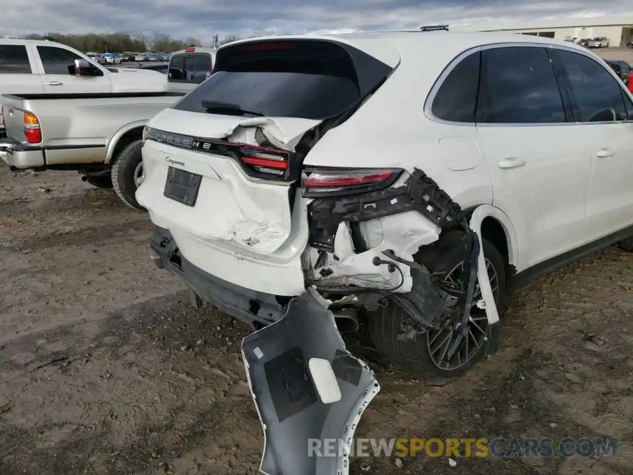 9 Photograph of a damaged car WP1AA2AY0KDA13844 PORSCHE CAYENNE 2019