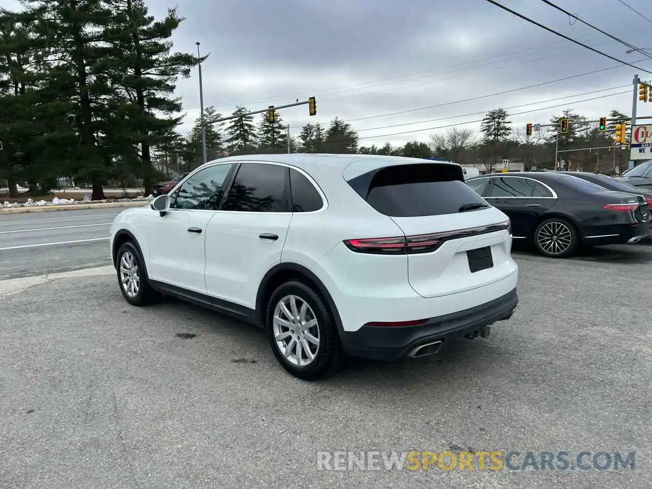 4 Photograph of a damaged car WP1AA2AY0KDA14301 PORSCHE CAYENNE 2019