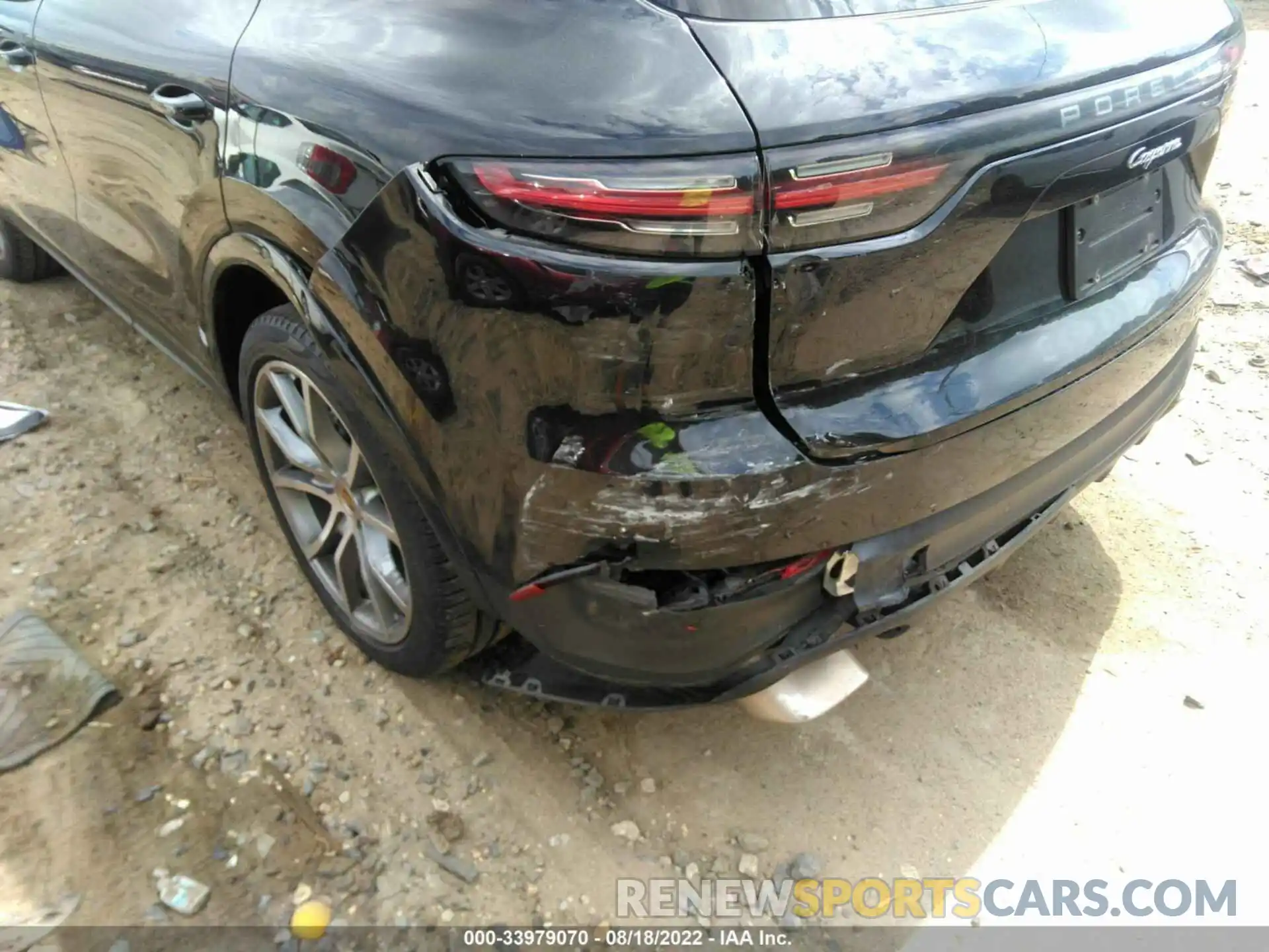 6 Photograph of a damaged car WP1AA2AY1KDA01184 PORSCHE CAYENNE 2019