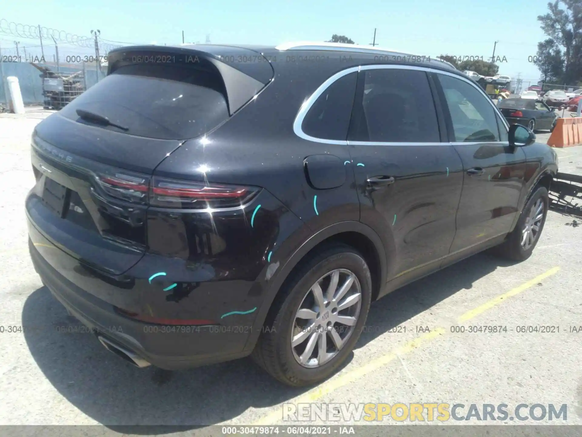 4 Photograph of a damaged car WP1AA2AY1KDA06837 PORSCHE CAYENNE 2019