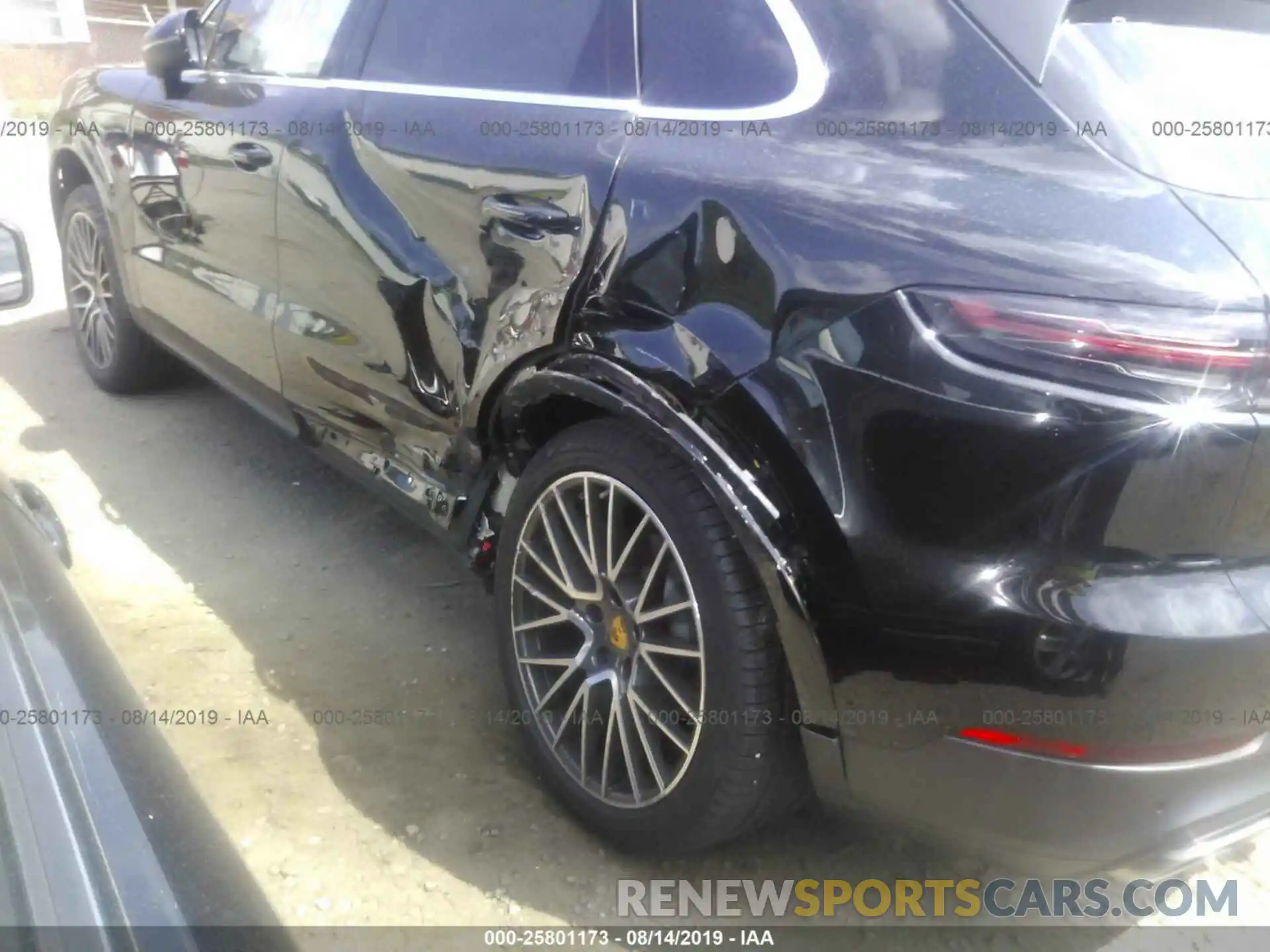 6 Photograph of a damaged car WP1AA2AY1KDA09205 PORSCHE CAYENNE 2019