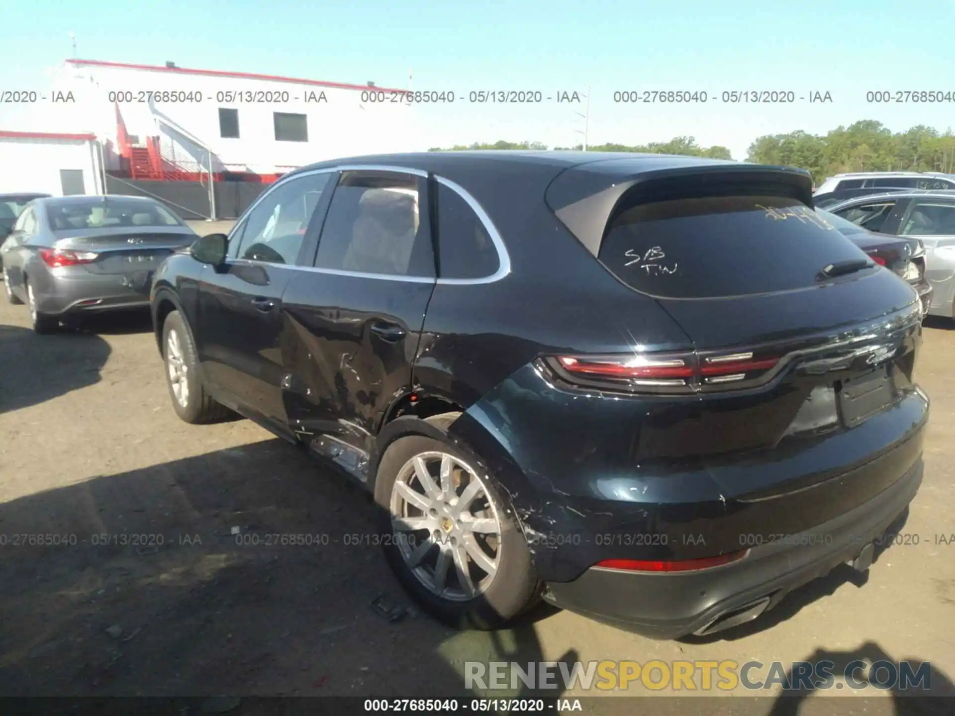 3 Фотография поврежденного автомобиля WP1AA2AY1KDA16509 PORSCHE CAYENNE 2019