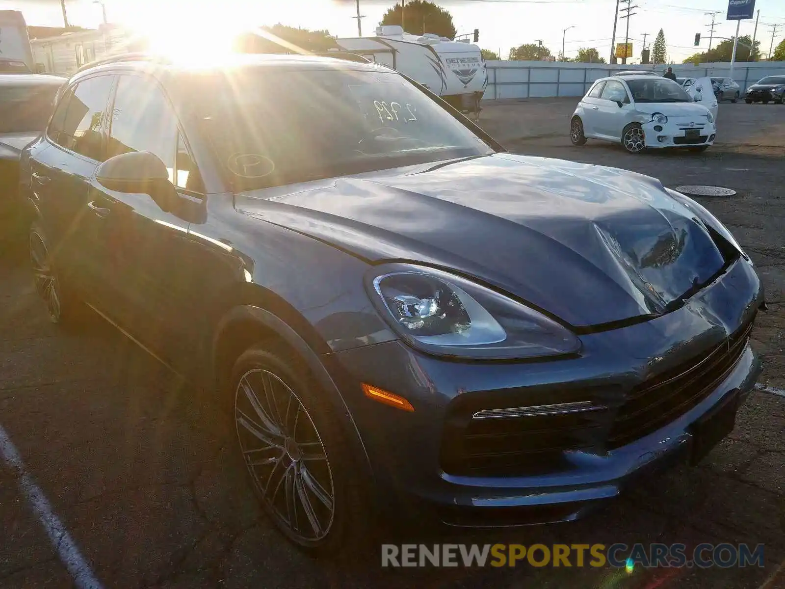 1 Photograph of a damaged car WP1AA2AY1KDA17806 PORSCHE CAYENNE 2019