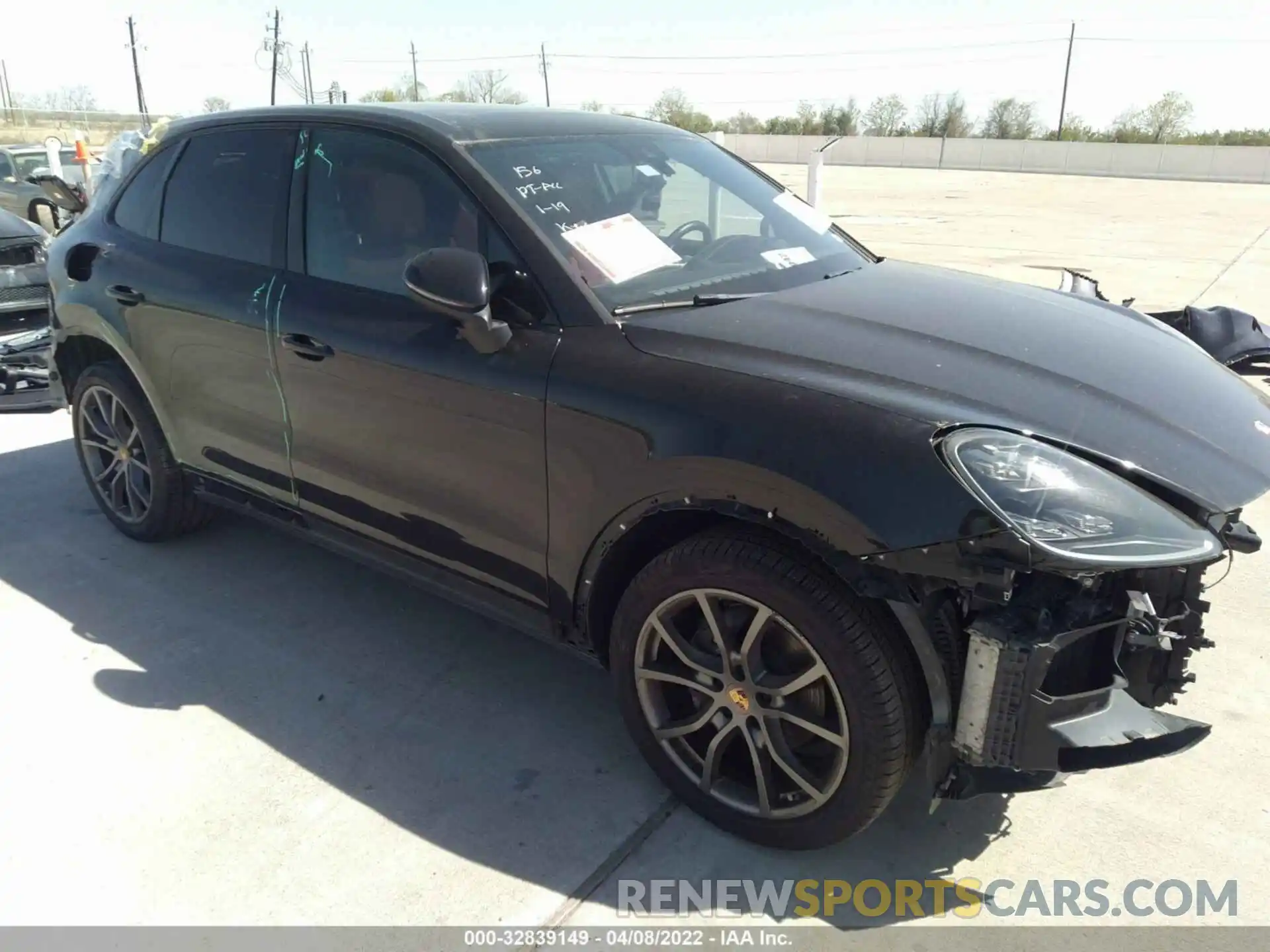 1 Photograph of a damaged car WP1AA2AY2KDA04238 PORSCHE CAYENNE 2019