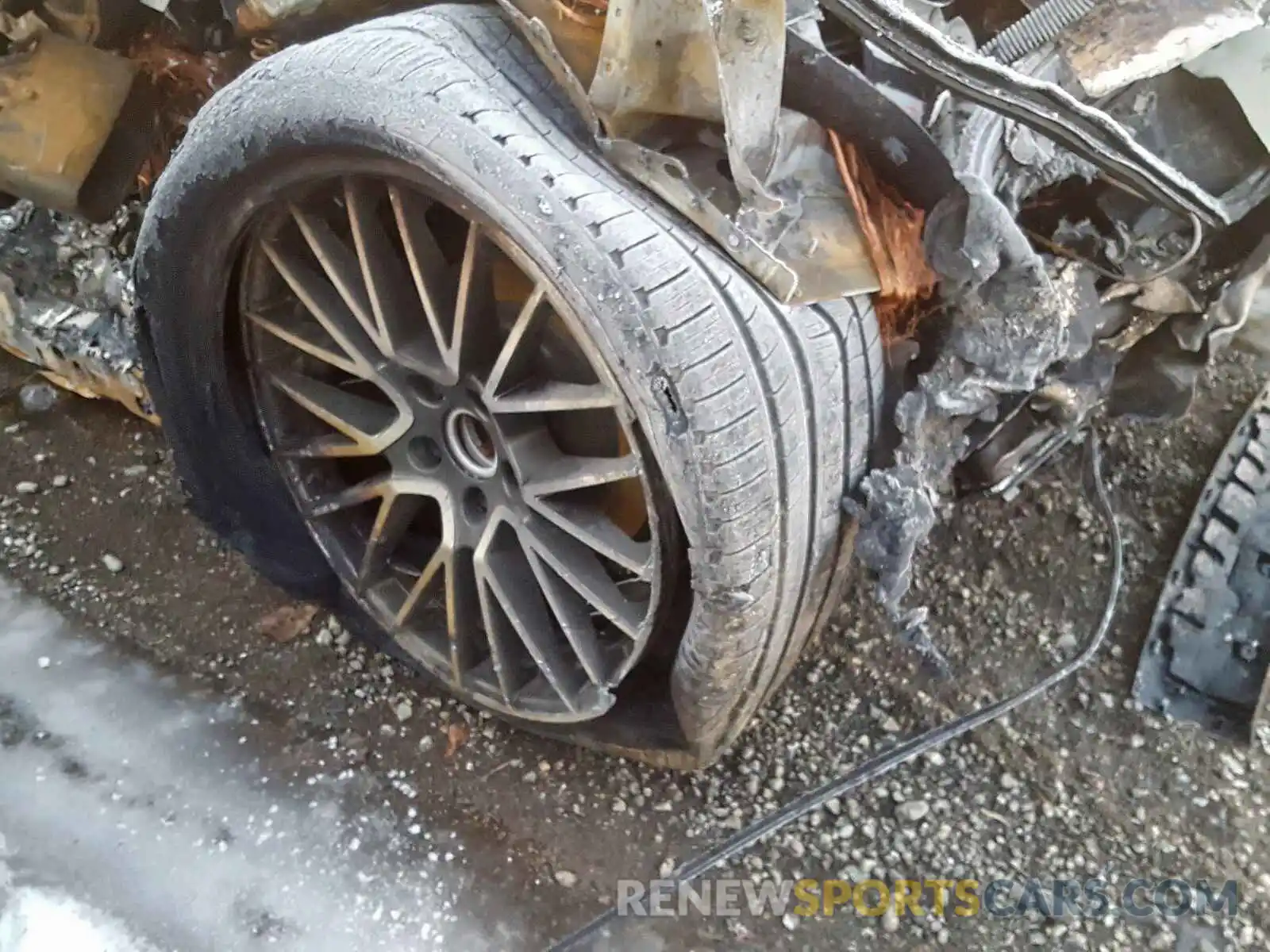 9 Photograph of a damaged car WP1AA2AY2KDA06295 PORSCHE CAYENNE 2019