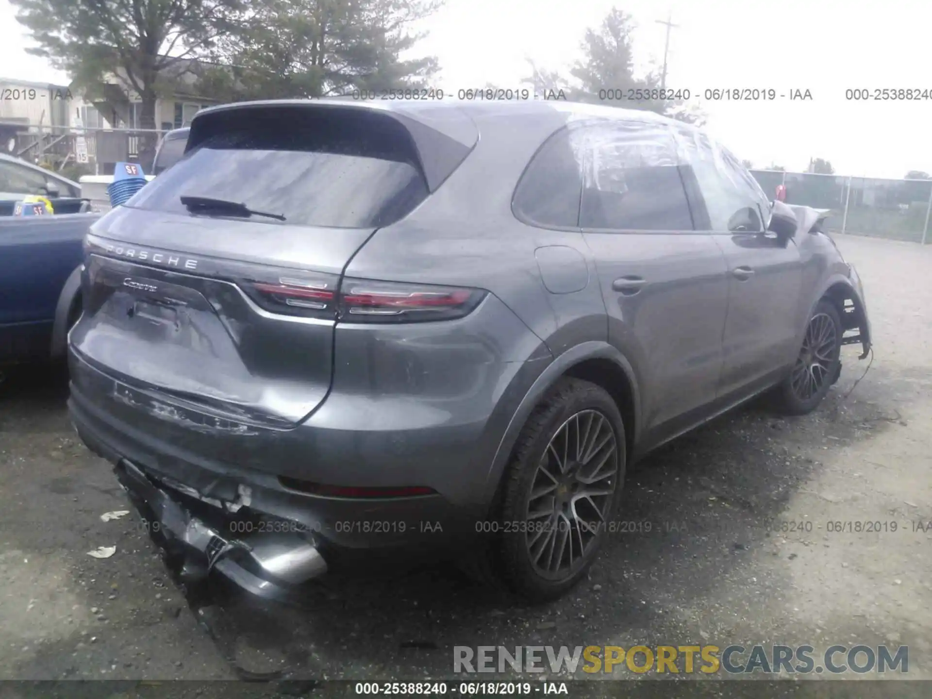 4 Photograph of a damaged car WP1AA2AY2KDA06426 PORSCHE CAYENNE 2019