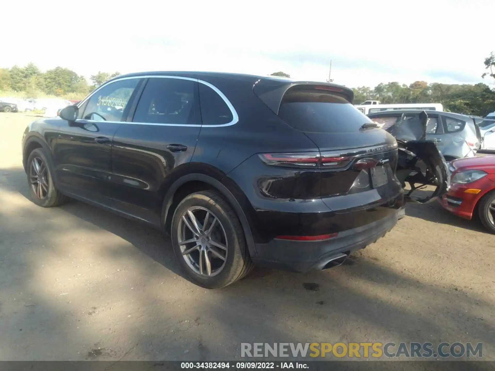 3 Фотография поврежденного автомобиля WP1AA2AY2KDA08175 PORSCHE CAYENNE 2019