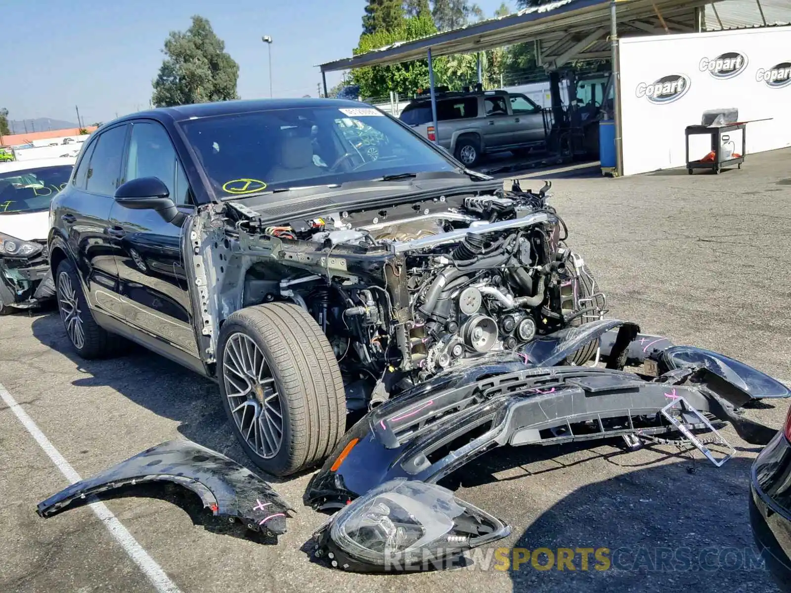 1 Photograph of a damaged car WP1AA2AY2KDA15563 PORSCHE CAYENNE 2019