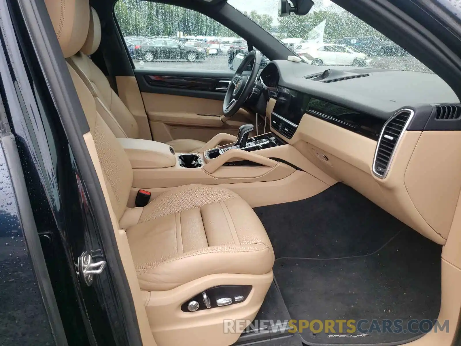 5 Photograph of a damaged car WP1AA2AY3KDA00702 PORSCHE CAYENNE 2019