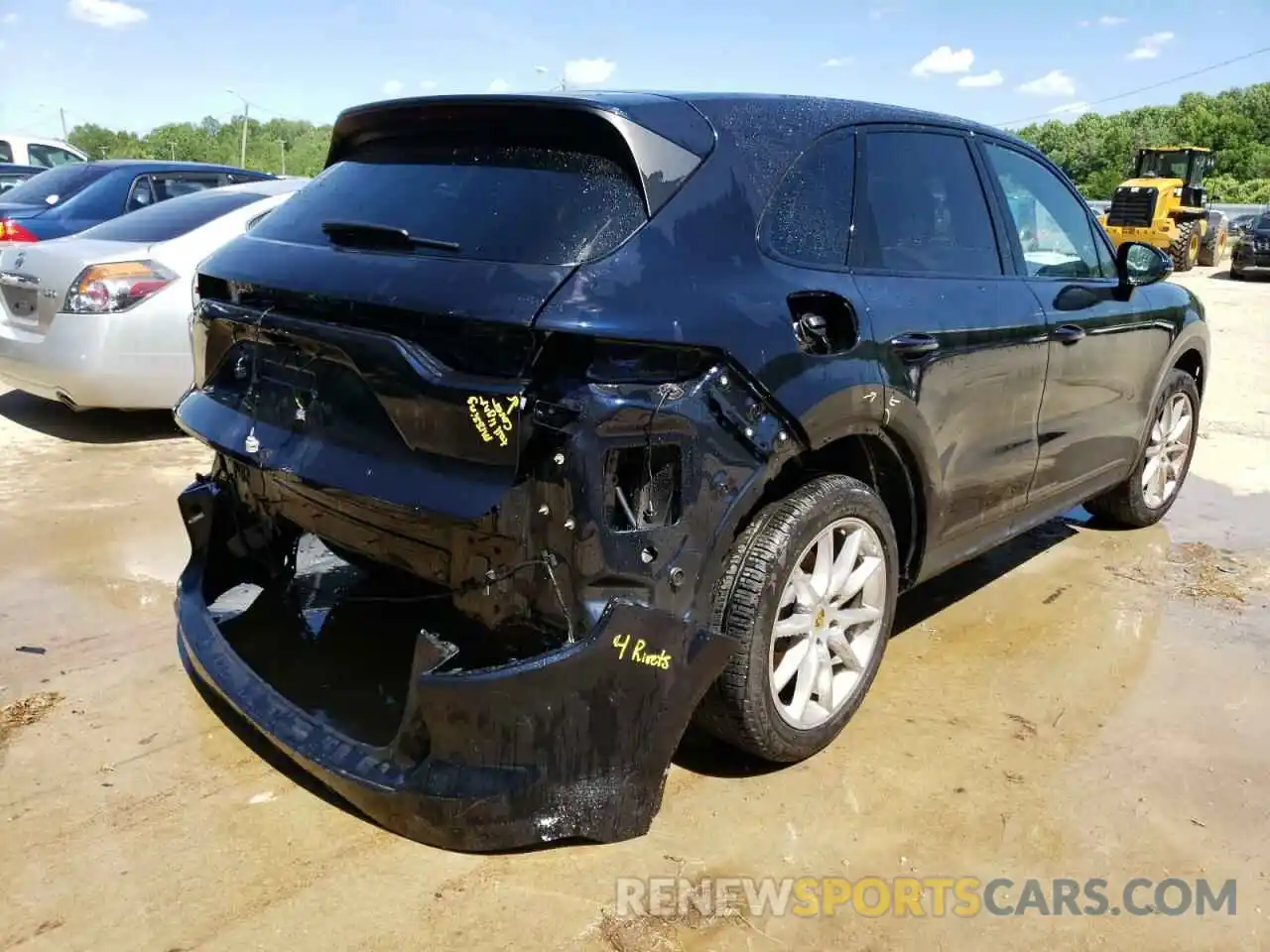 4 Photograph of a damaged car WP1AA2AY3KDA01770 PORSCHE CAYENNE 2019