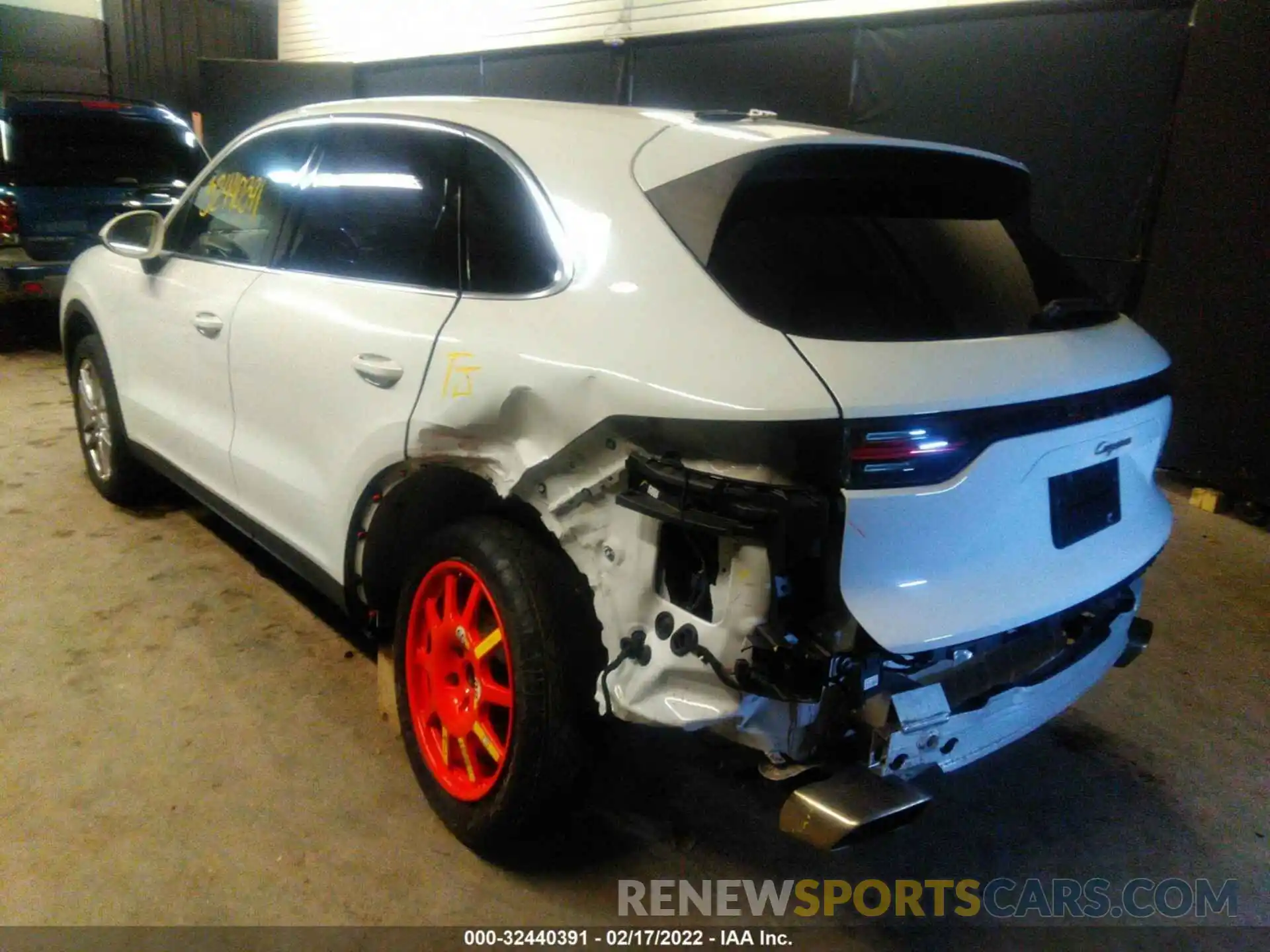 6 Photograph of a damaged car WP1AA2AY3KDA07147 PORSCHE CAYENNE 2019