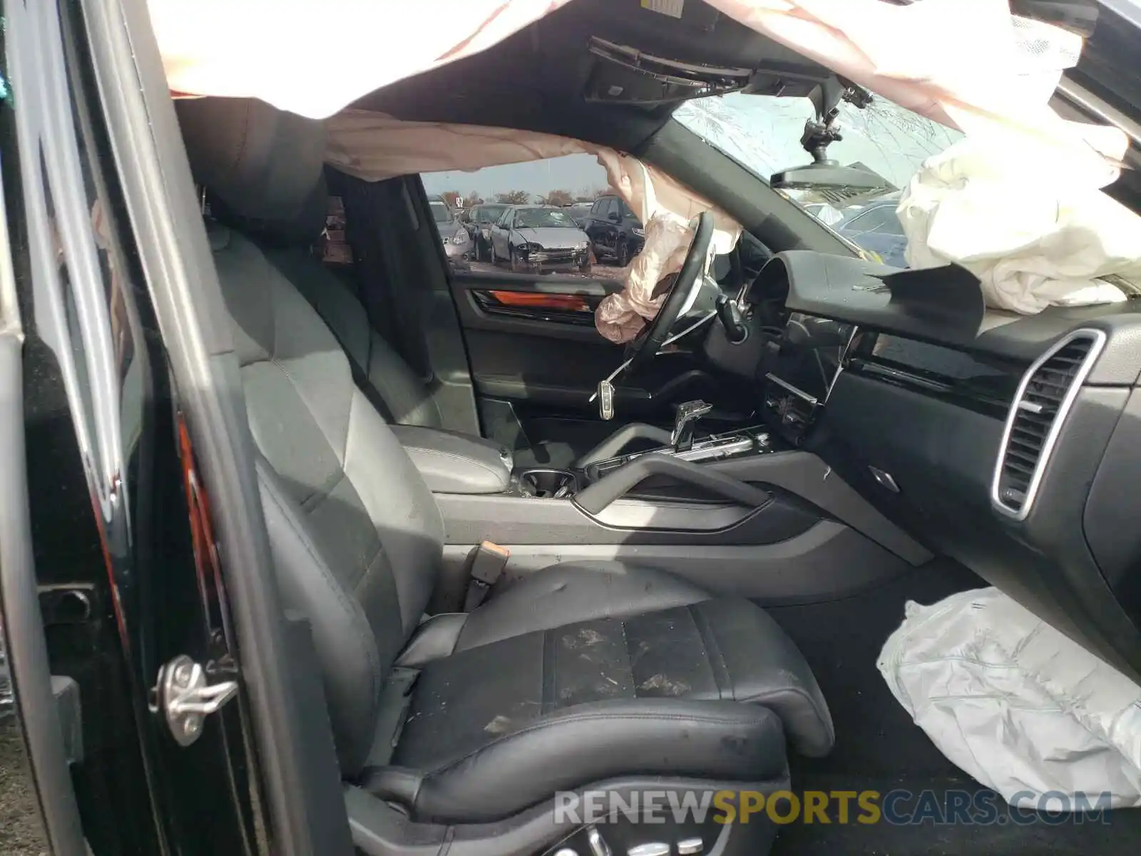 5 Photograph of a damaged car WP1AA2AY3KDA08623 PORSCHE CAYENNE 2019