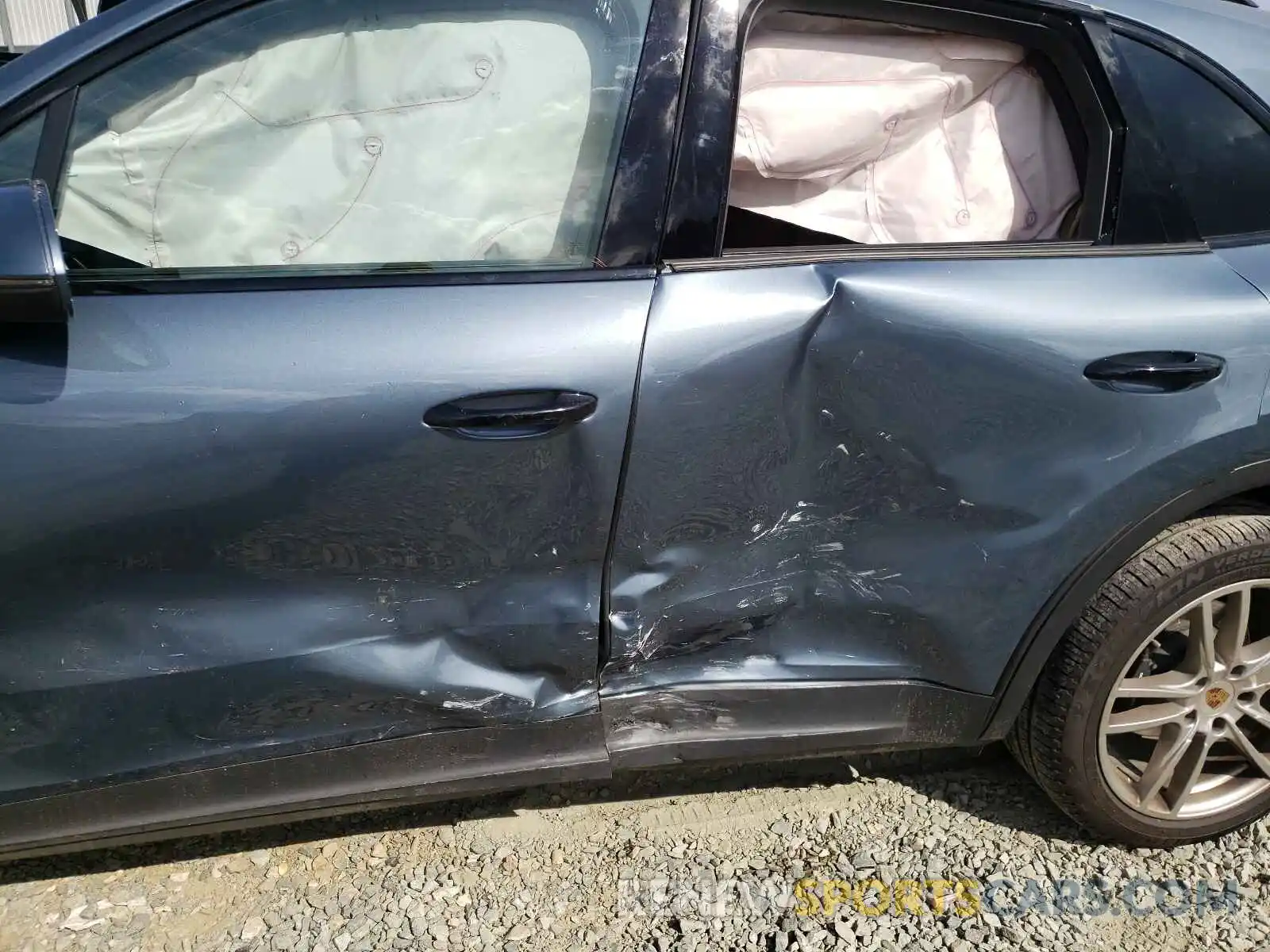 9 Photograph of a damaged car WP1AA2AY3KDA11277 PORSCHE CAYENNE 2019