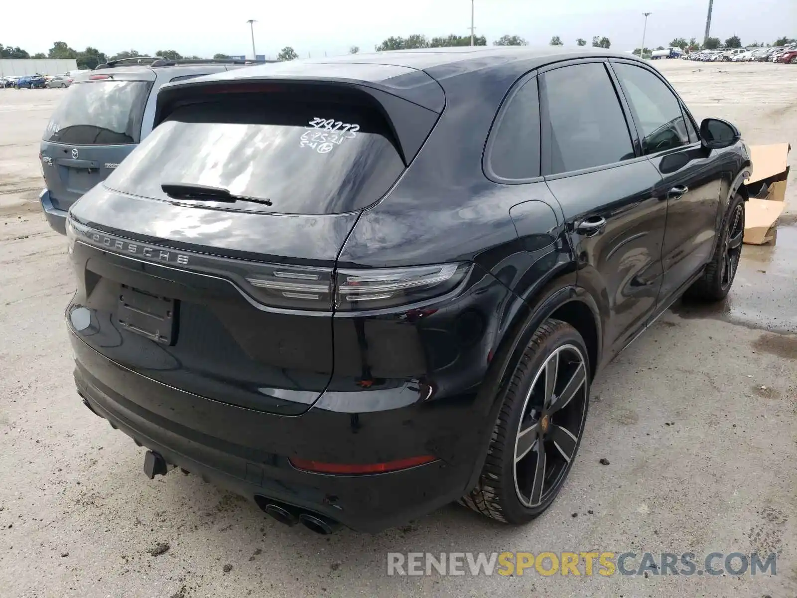 4 Photograph of a damaged car WP1AA2AY3KDA11327 PORSCHE CAYENNE 2019