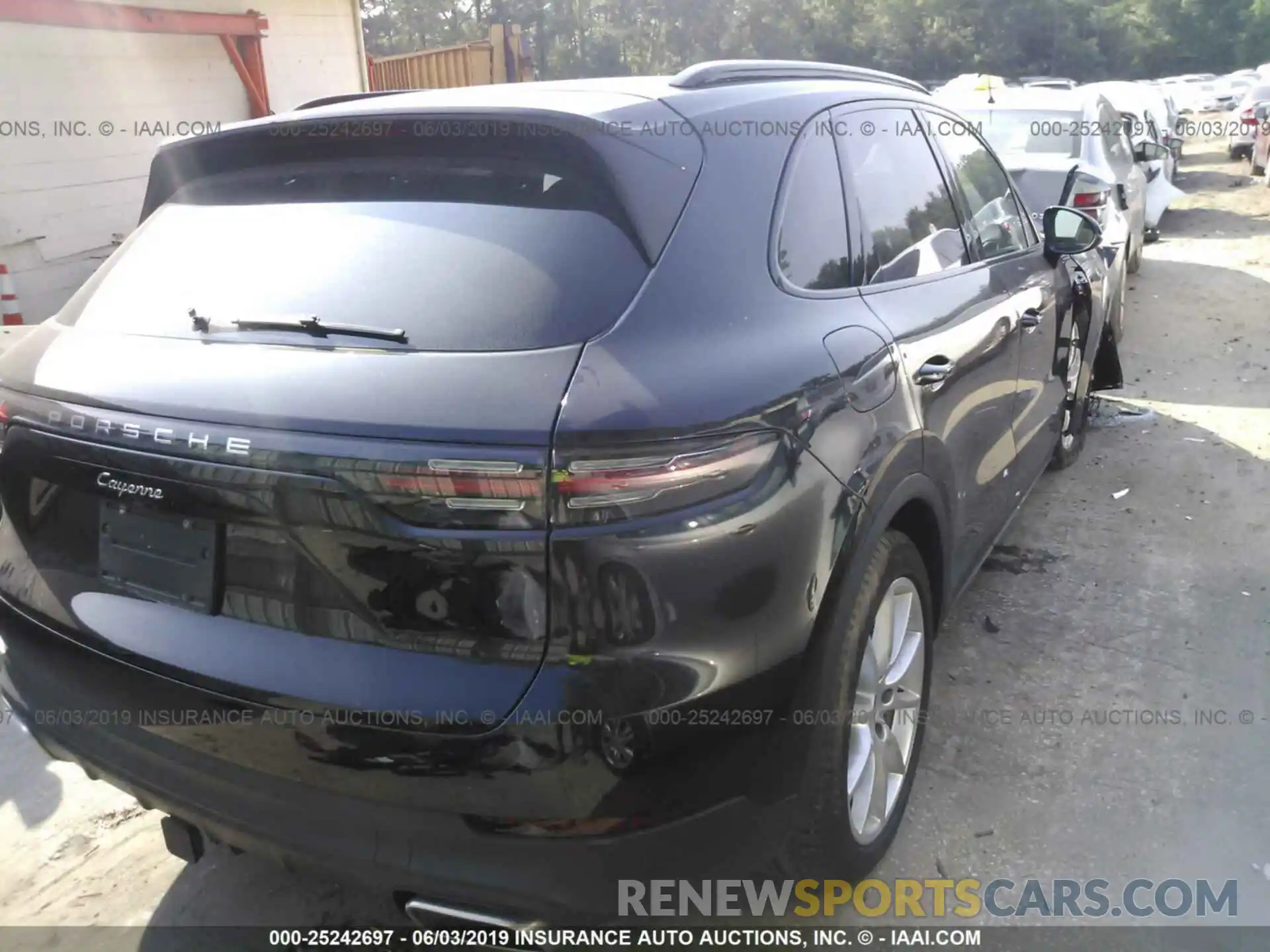 4 Photograph of a damaged car WP1AA2AY4KDA00661 PORSCHE CAYENNE 2019