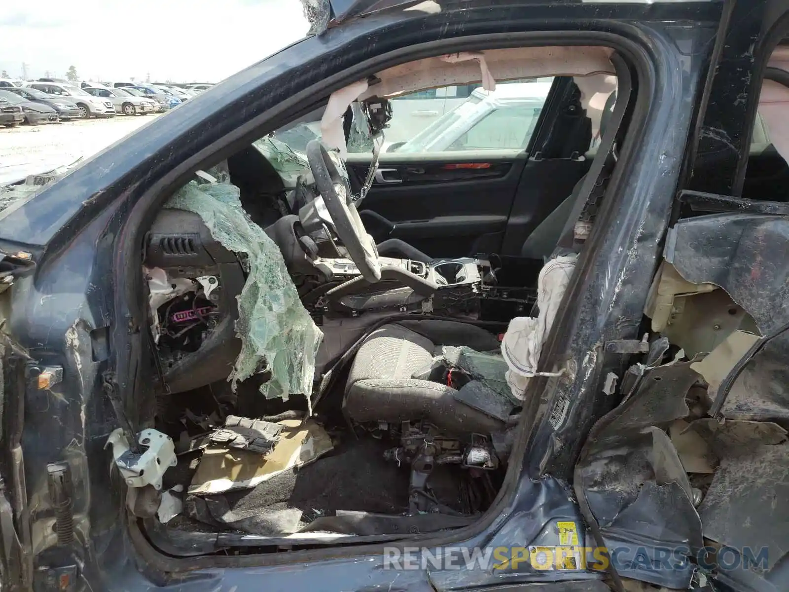 9 Photograph of a damaged car WP1AA2AY4KDA08159 PORSCHE CAYENNE 2019