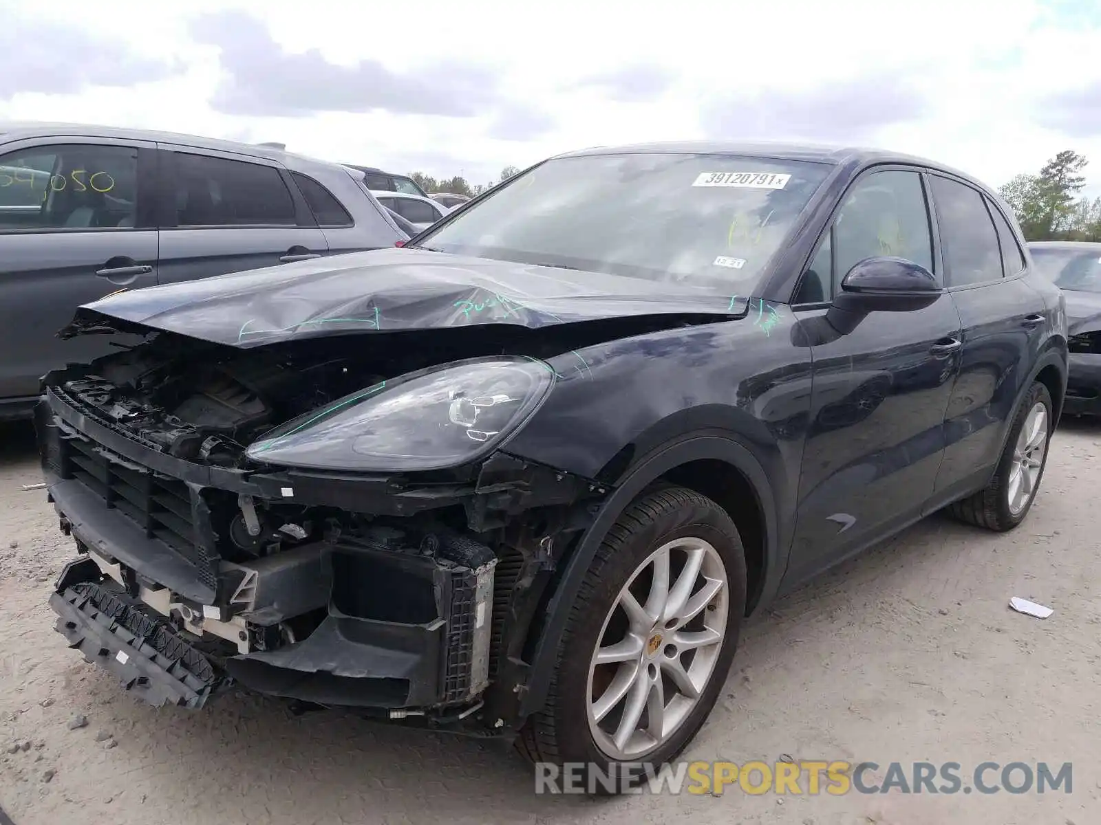 2 Фотография поврежденного автомобиля WP1AA2AY4KDA08999 PORSCHE CAYENNE 2019