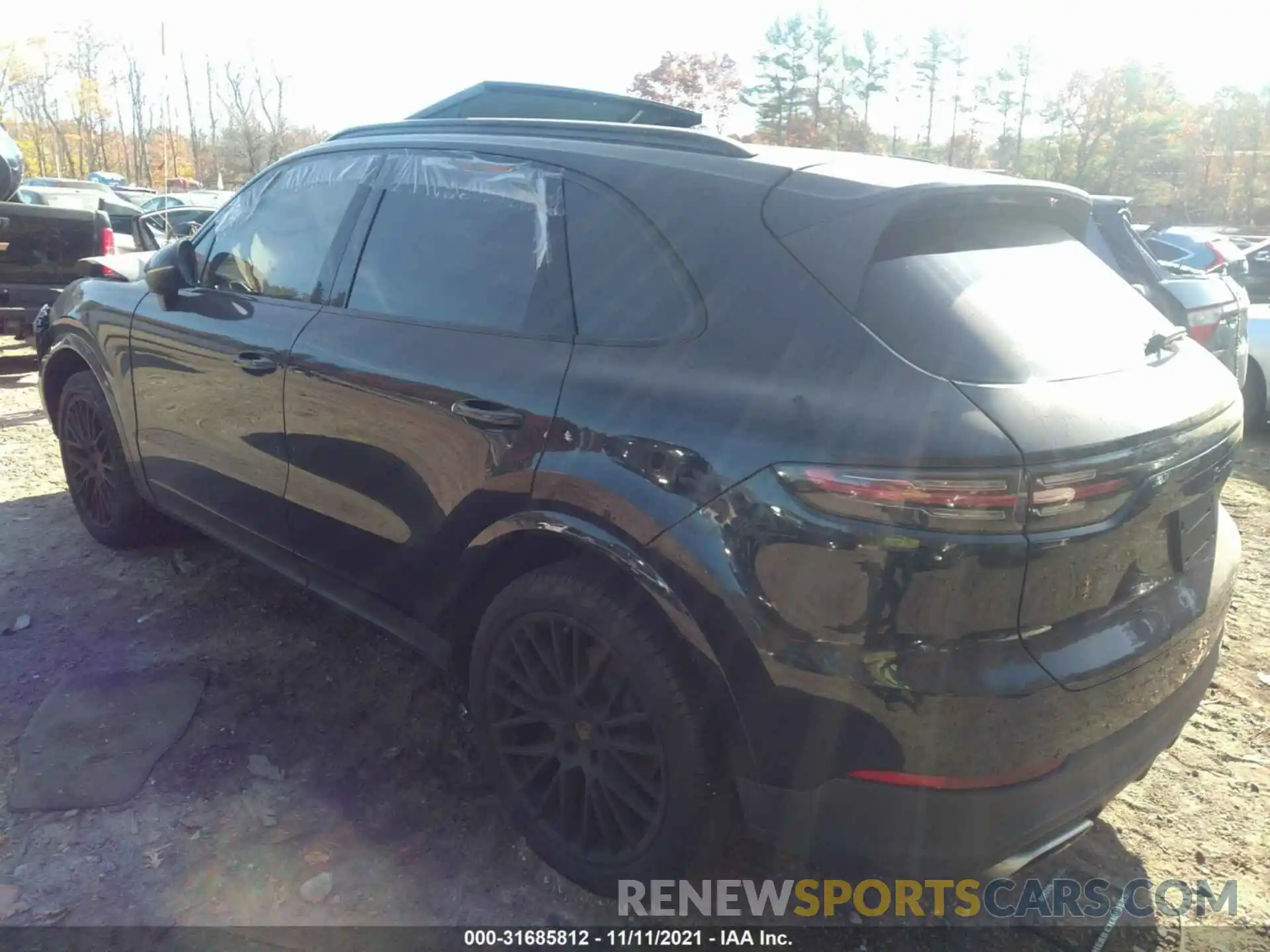 3 Photograph of a damaged car WP1AA2AY4KDA11790 PORSCHE CAYENNE 2019