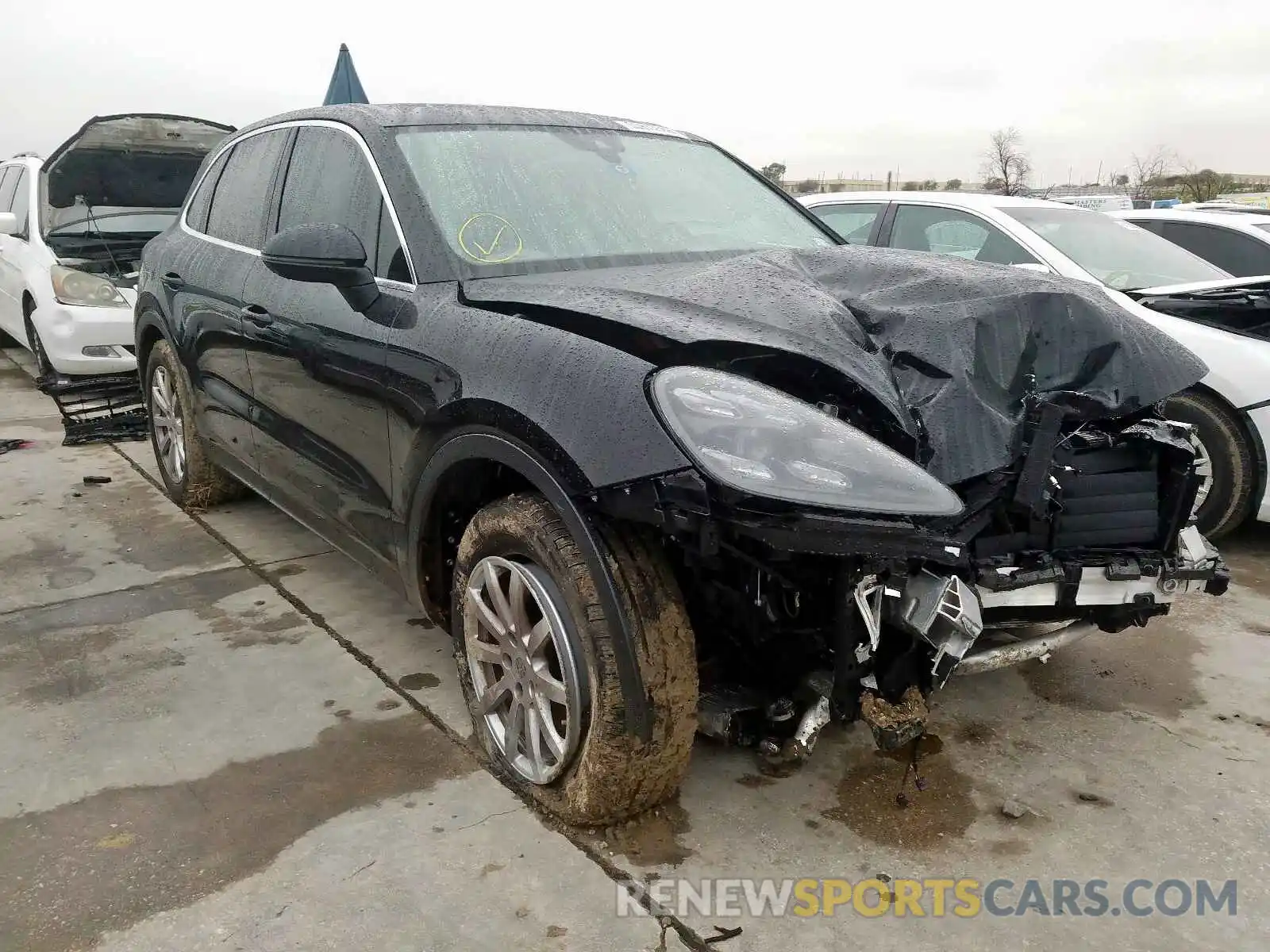 1 Photograph of a damaged car WP1AA2AY4KDA13748 PORSCHE CAYENNE 2019