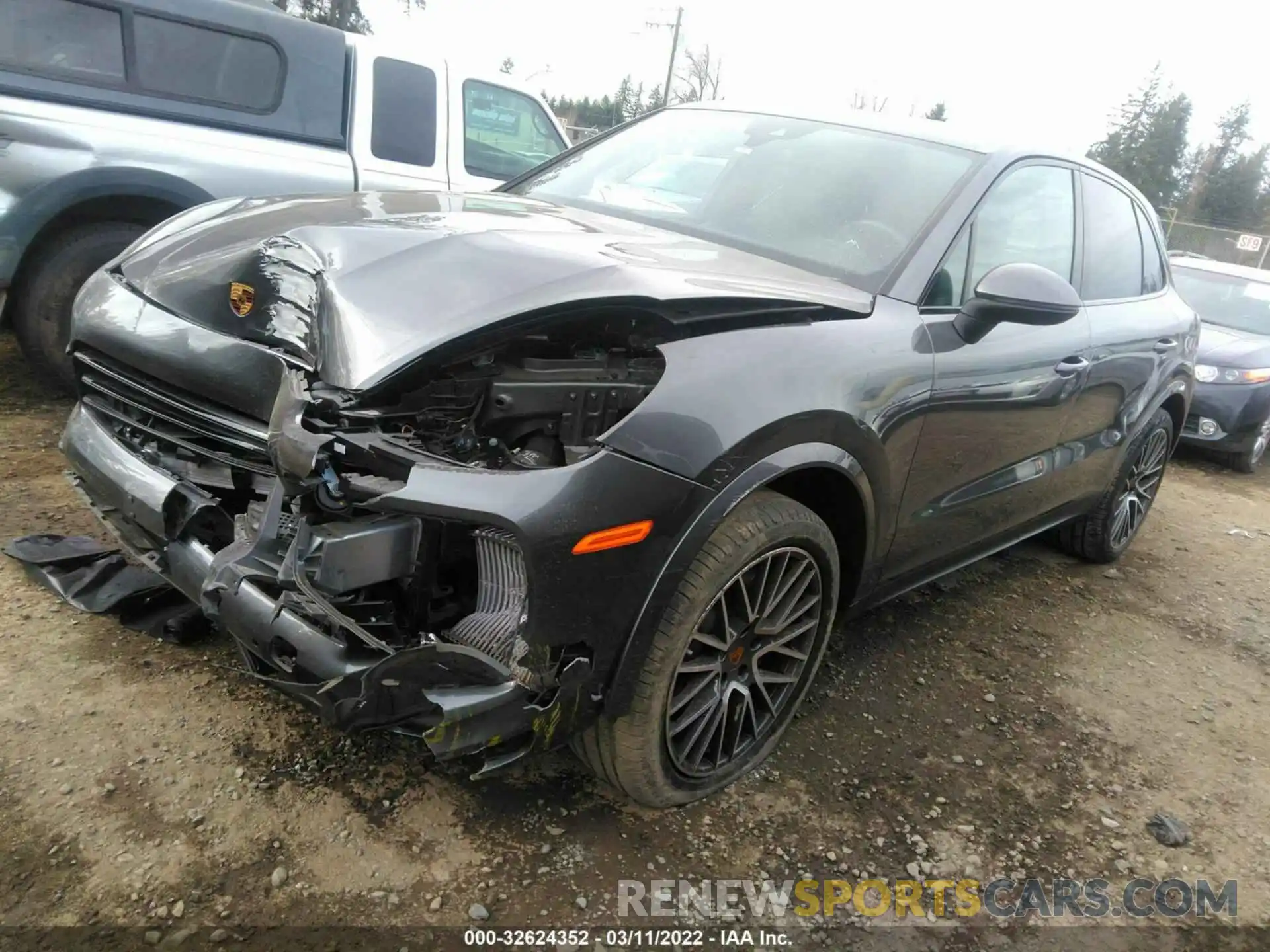 2 Photograph of a damaged car WP1AA2AY4KDA17962 PORSCHE CAYENNE 2019