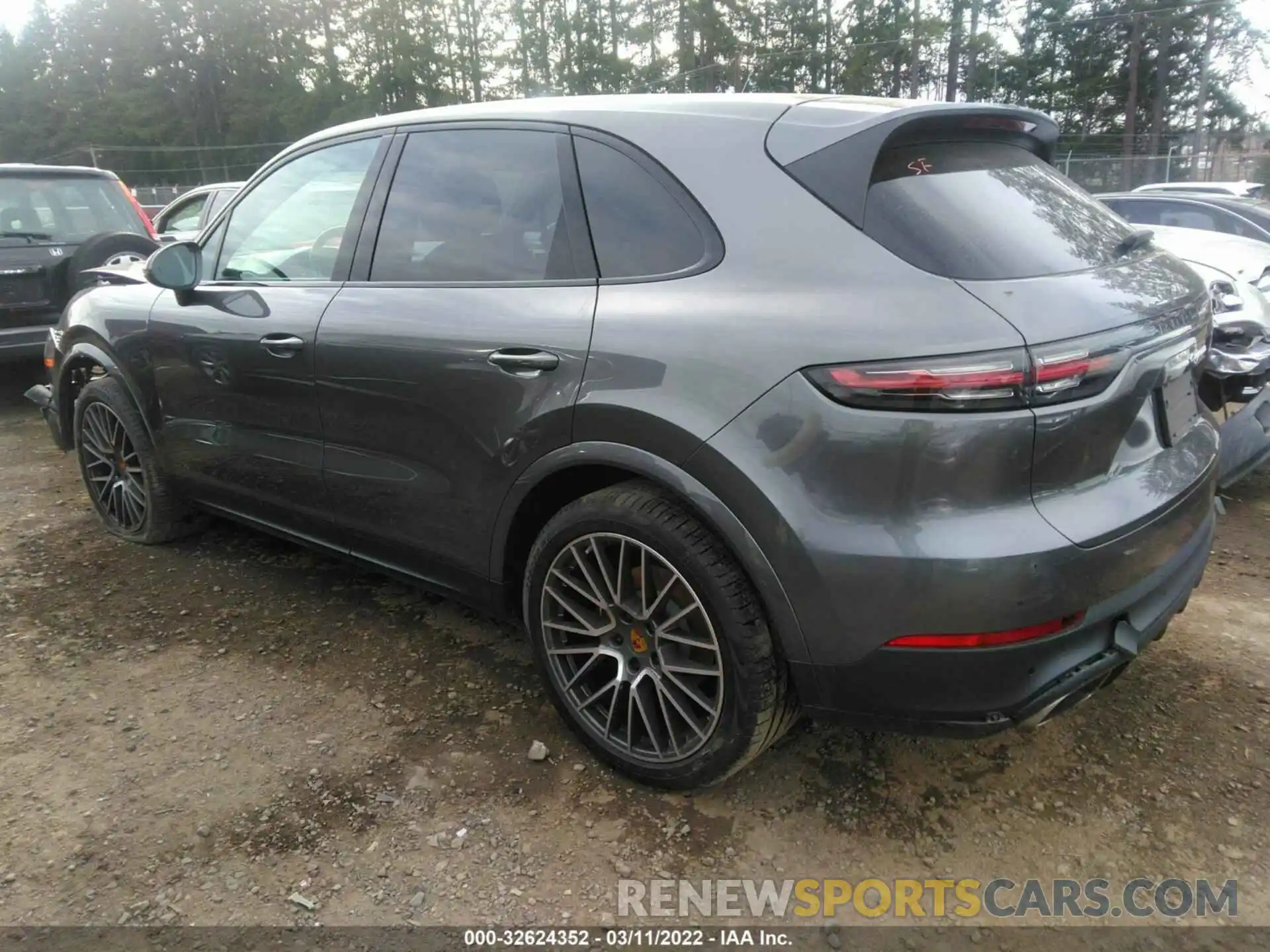 3 Фотография поврежденного автомобиля WP1AA2AY4KDA17962 PORSCHE CAYENNE 2019