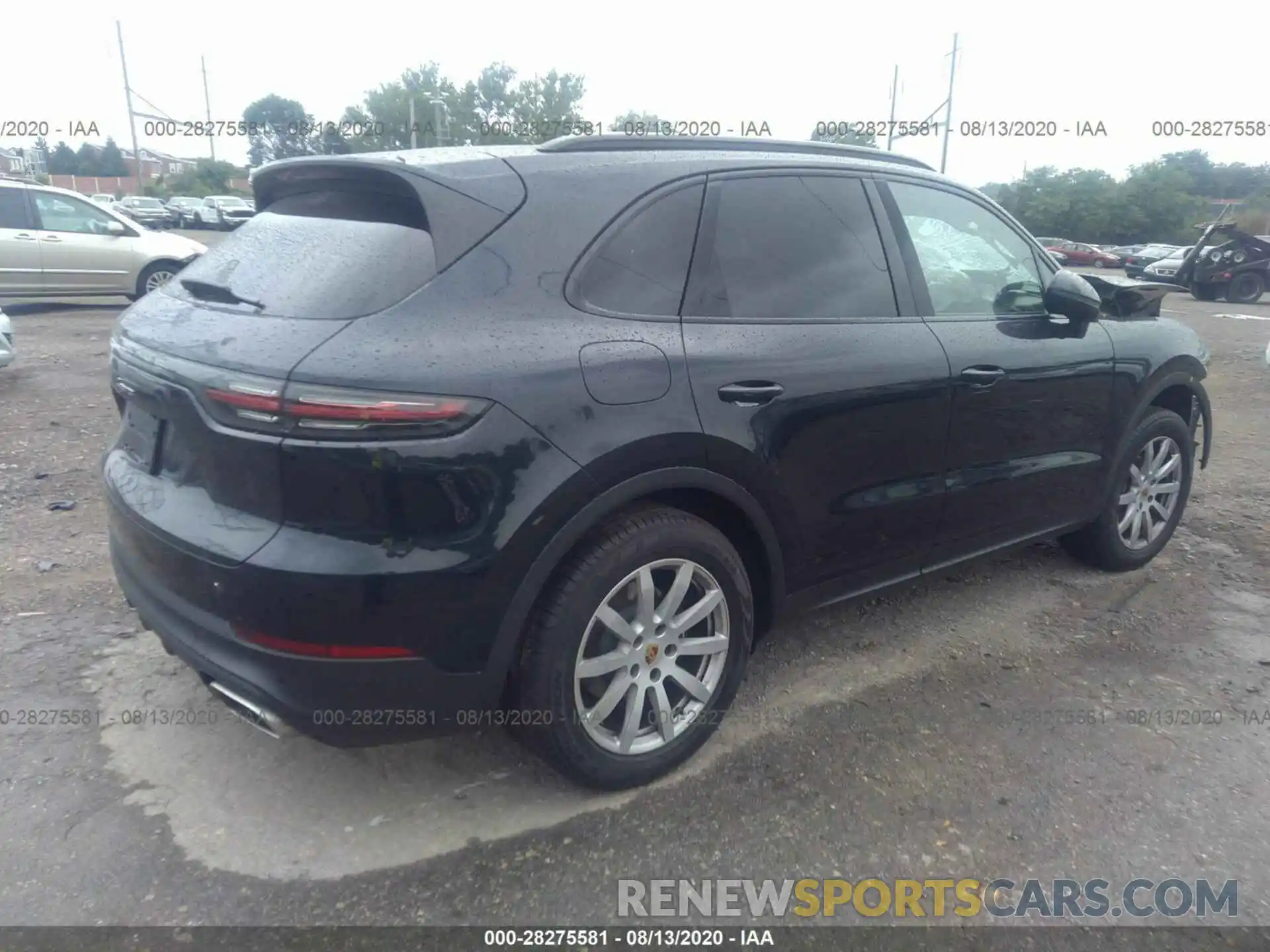 4 Photograph of a damaged car WP1AA2AY5KDA04847 PORSCHE CAYENNE 2019