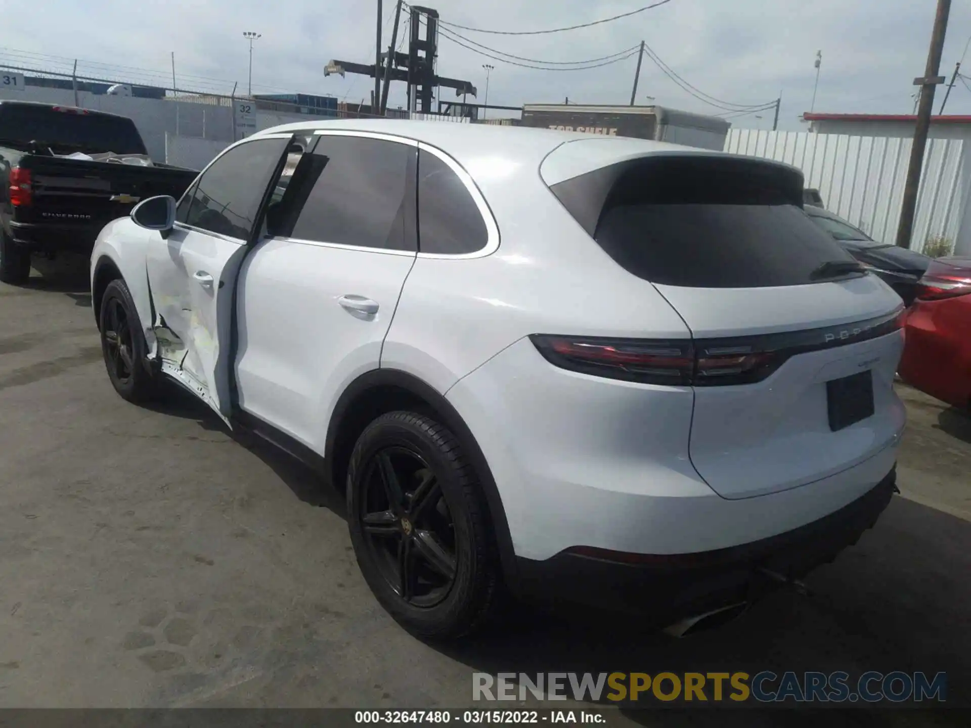 3 Фотография поврежденного автомобиля WP1AA2AY5KDA07411 PORSCHE CAYENNE 2019