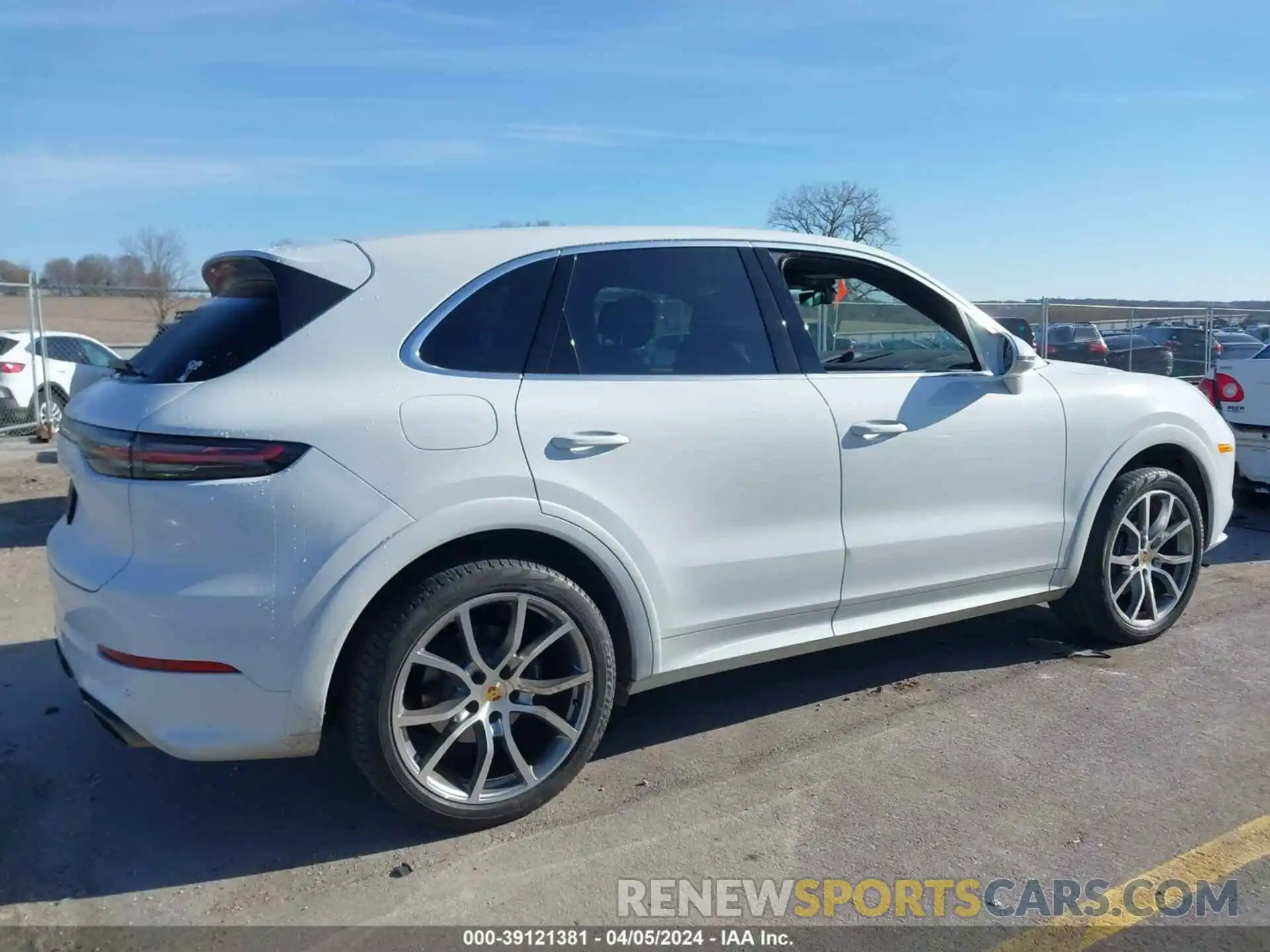 13 Photograph of a damaged car WP1AA2AY5KDA10387 PORSCHE CAYENNE 2019