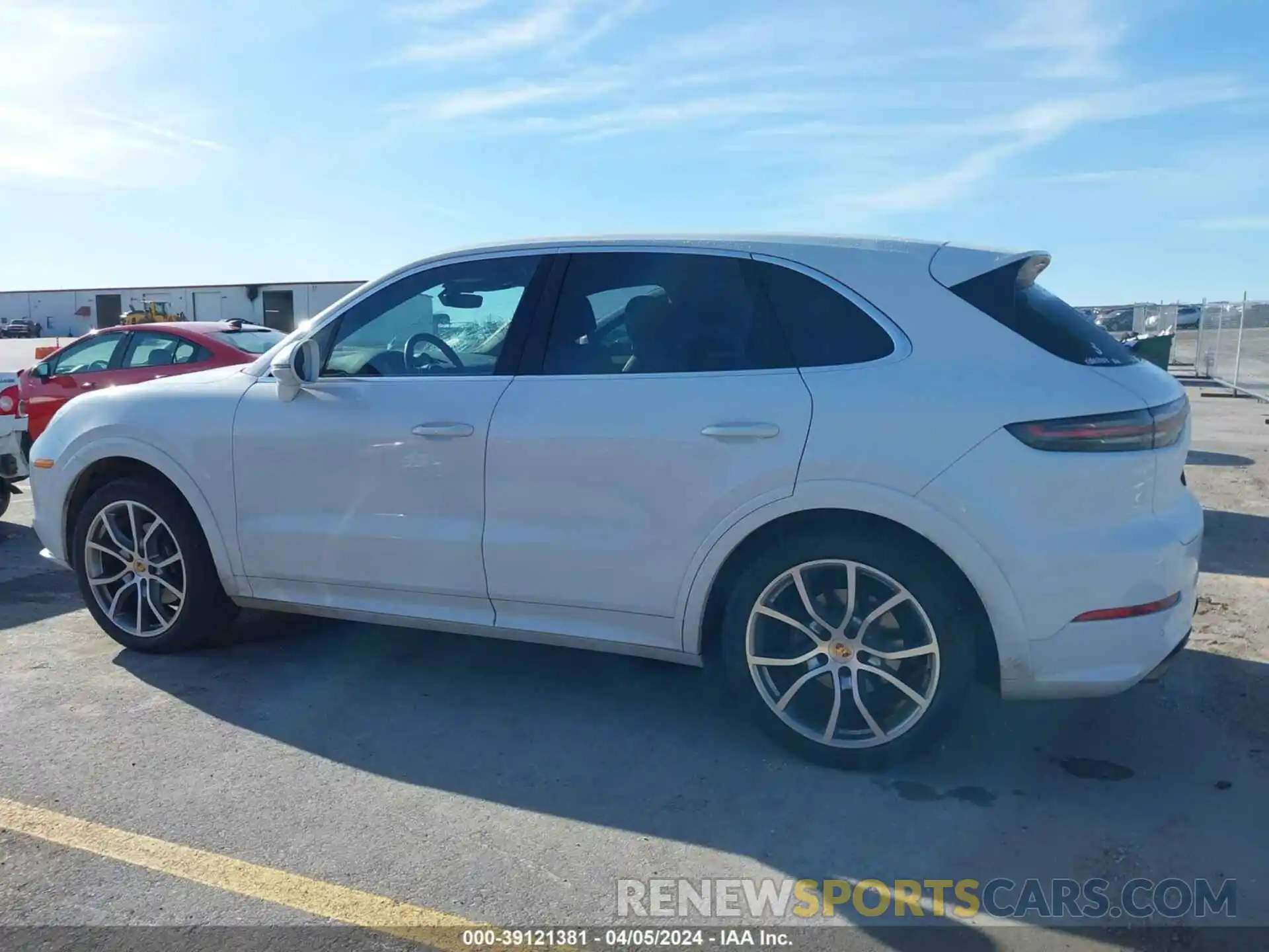 14 Photograph of a damaged car WP1AA2AY5KDA10387 PORSCHE CAYENNE 2019