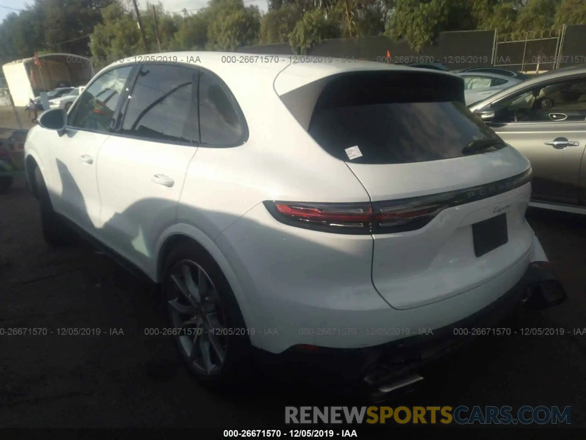 3 Photograph of a damaged car WP1AA2AY5KDA12866 PORSCHE CAYENNE 2019