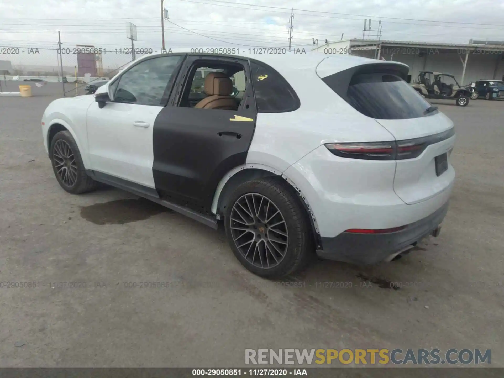 3 Фотография поврежденного автомобиля WP1AA2AY5KDA17887 PORSCHE CAYENNE 2019