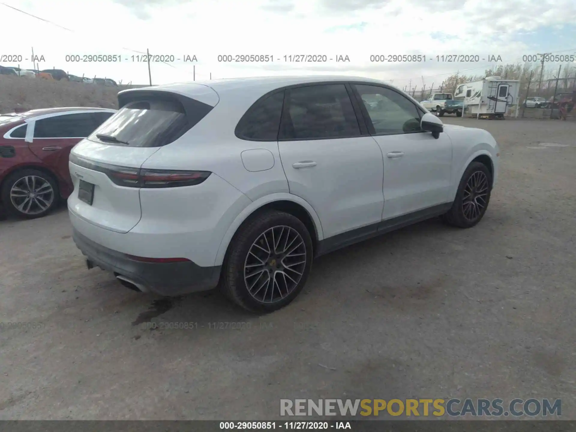 4 Photograph of a damaged car WP1AA2AY5KDA17887 PORSCHE CAYENNE 2019