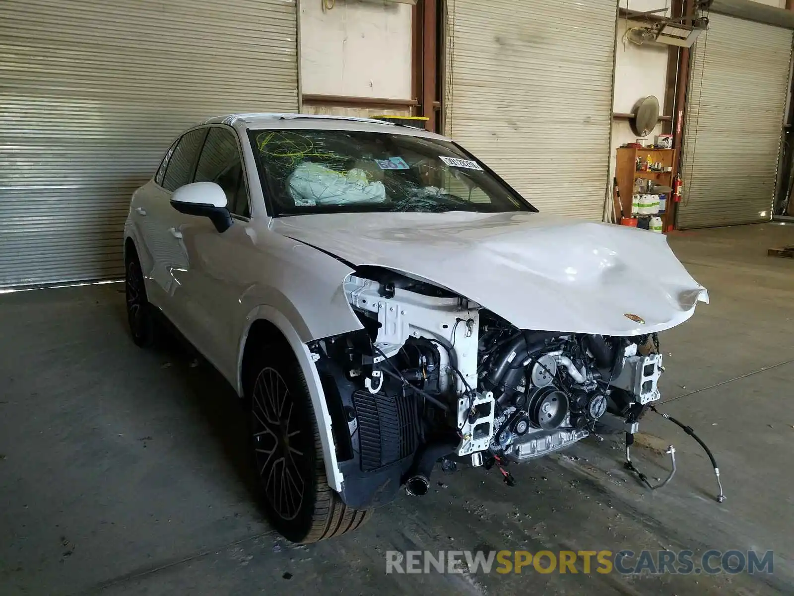 1 Photograph of a damaged car WP1AA2AY5KDA19509 PORSCHE CAYENNE 2019