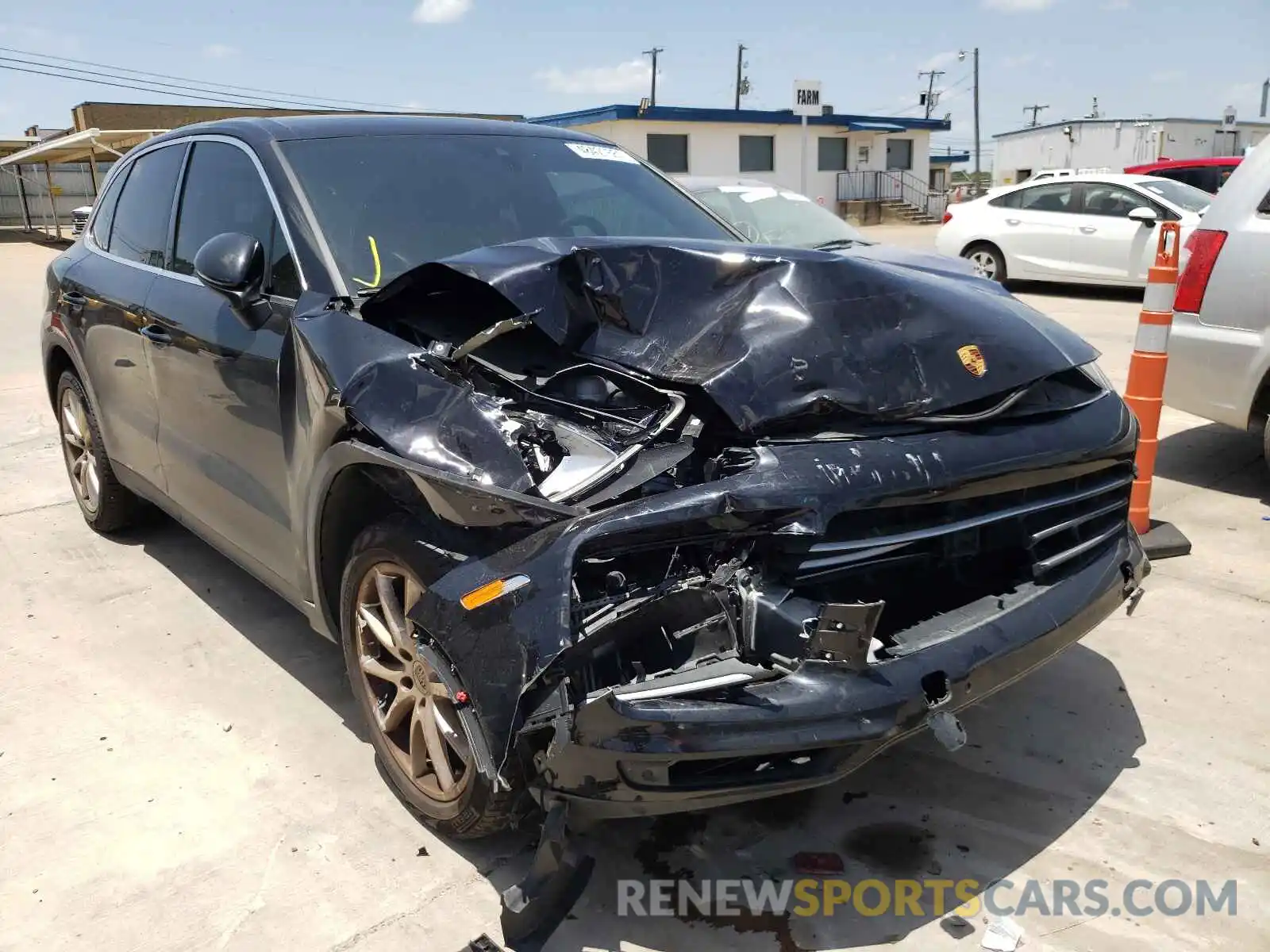 1 Photograph of a damaged car WP1AA2AY6KDA00760 PORSCHE CAYENNE 2019