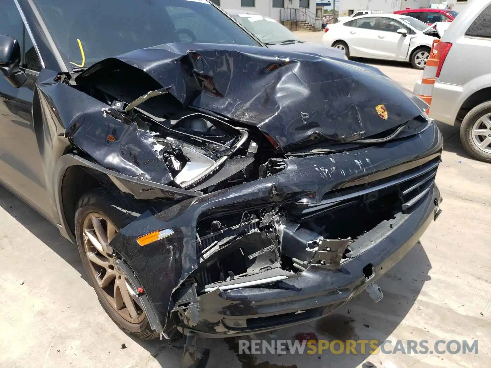 9 Photograph of a damaged car WP1AA2AY6KDA00760 PORSCHE CAYENNE 2019