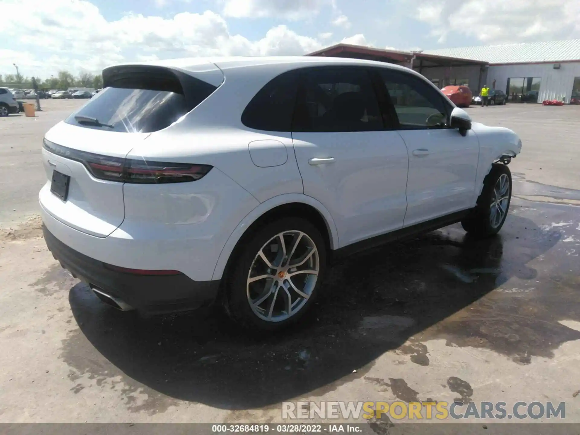 4 Photograph of a damaged car WP1AA2AY6KDA00807 PORSCHE CAYENNE 2019