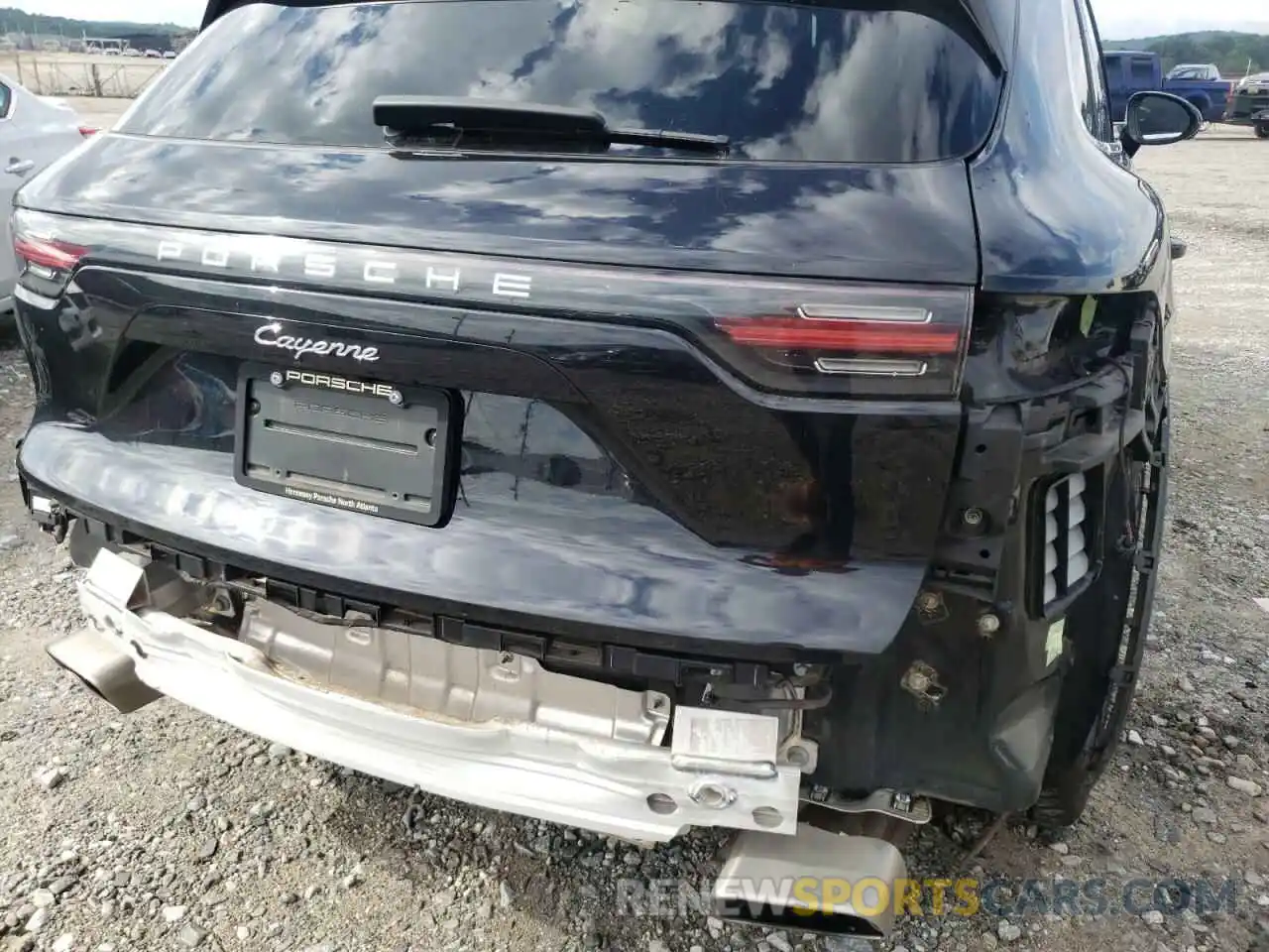 9 Photograph of a damaged car WP1AA2AY6KDA02802 PORSCHE CAYENNE 2019