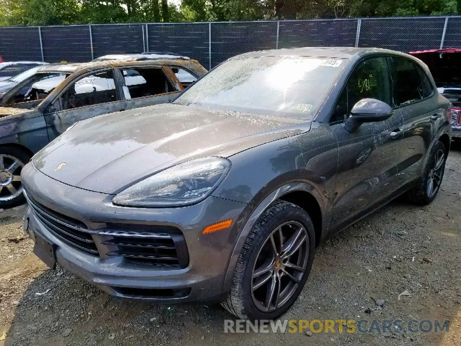 2 Фотография поврежденного автомобиля WP1AA2AY6KDA06591 PORSCHE CAYENNE 2019