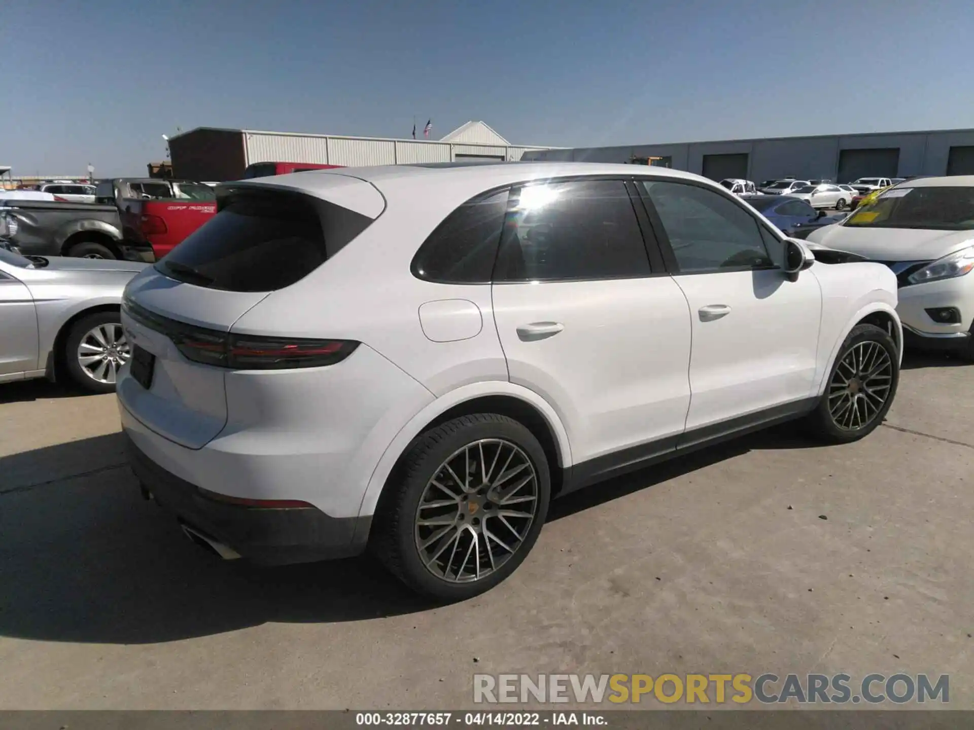 4 Фотография поврежденного автомобиля WP1AA2AY6KDA07403 PORSCHE CAYENNE 2019