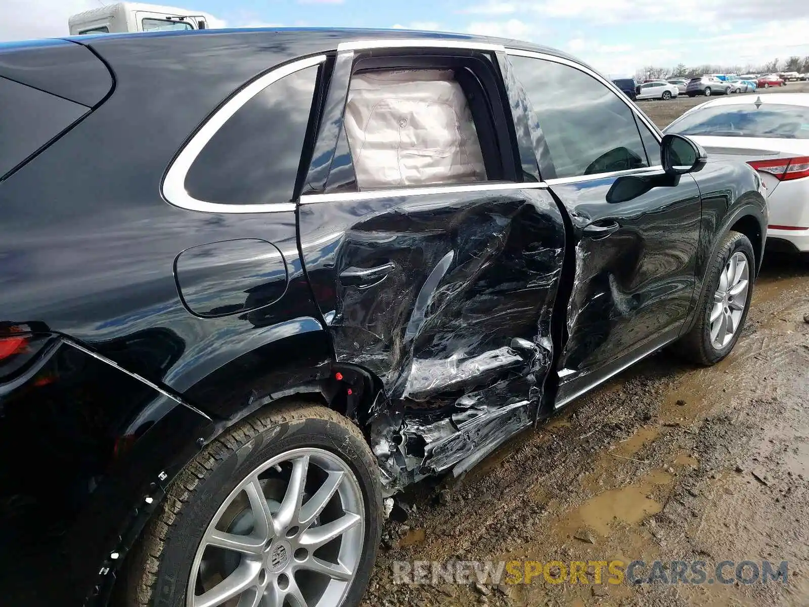 9 Photograph of a damaged car WP1AA2AY6KDA08356 PORSCHE CAYENNE 2019