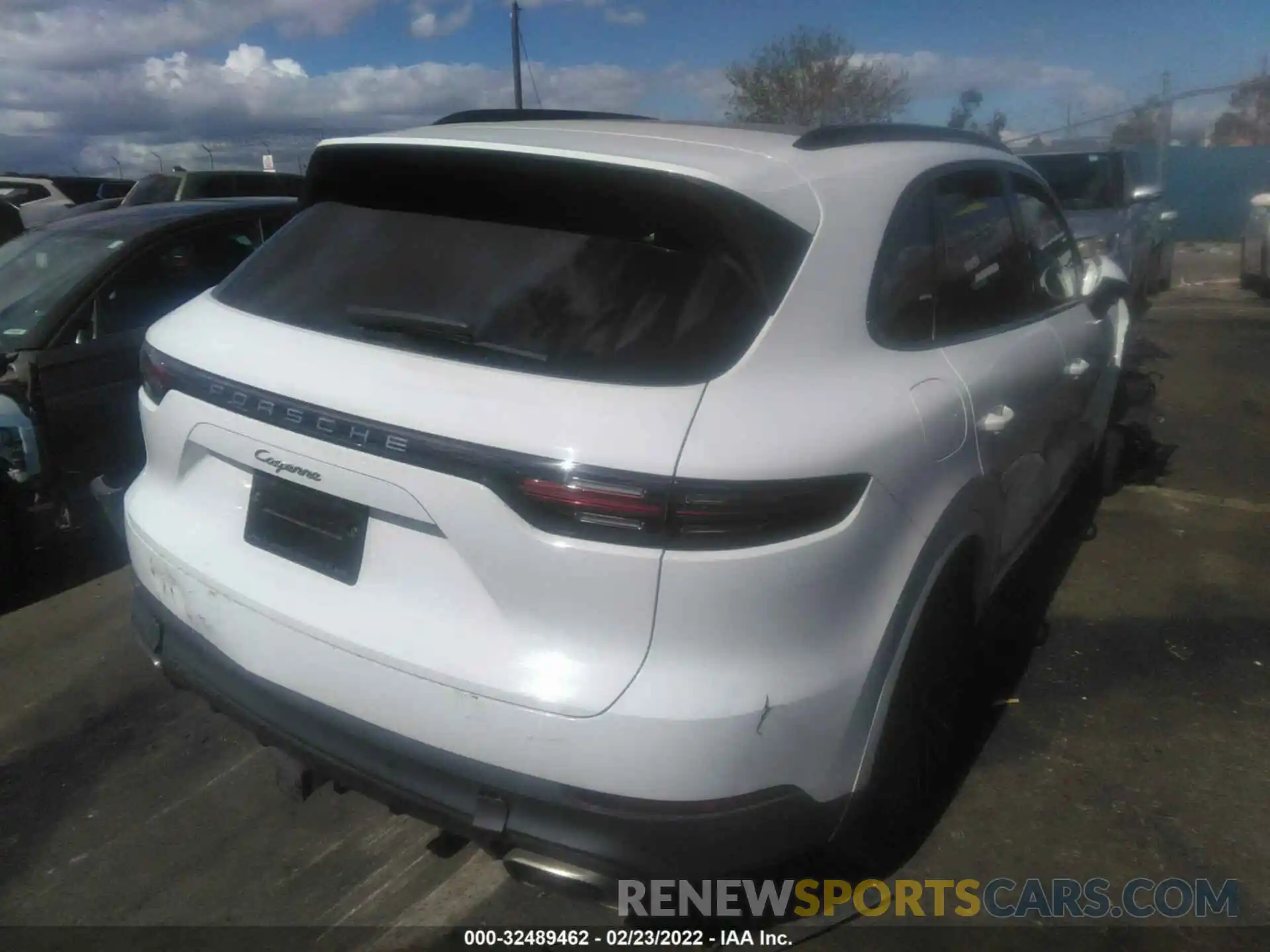 4 Photograph of a damaged car WP1AA2AY6KDA10477 PORSCHE CAYENNE 2019